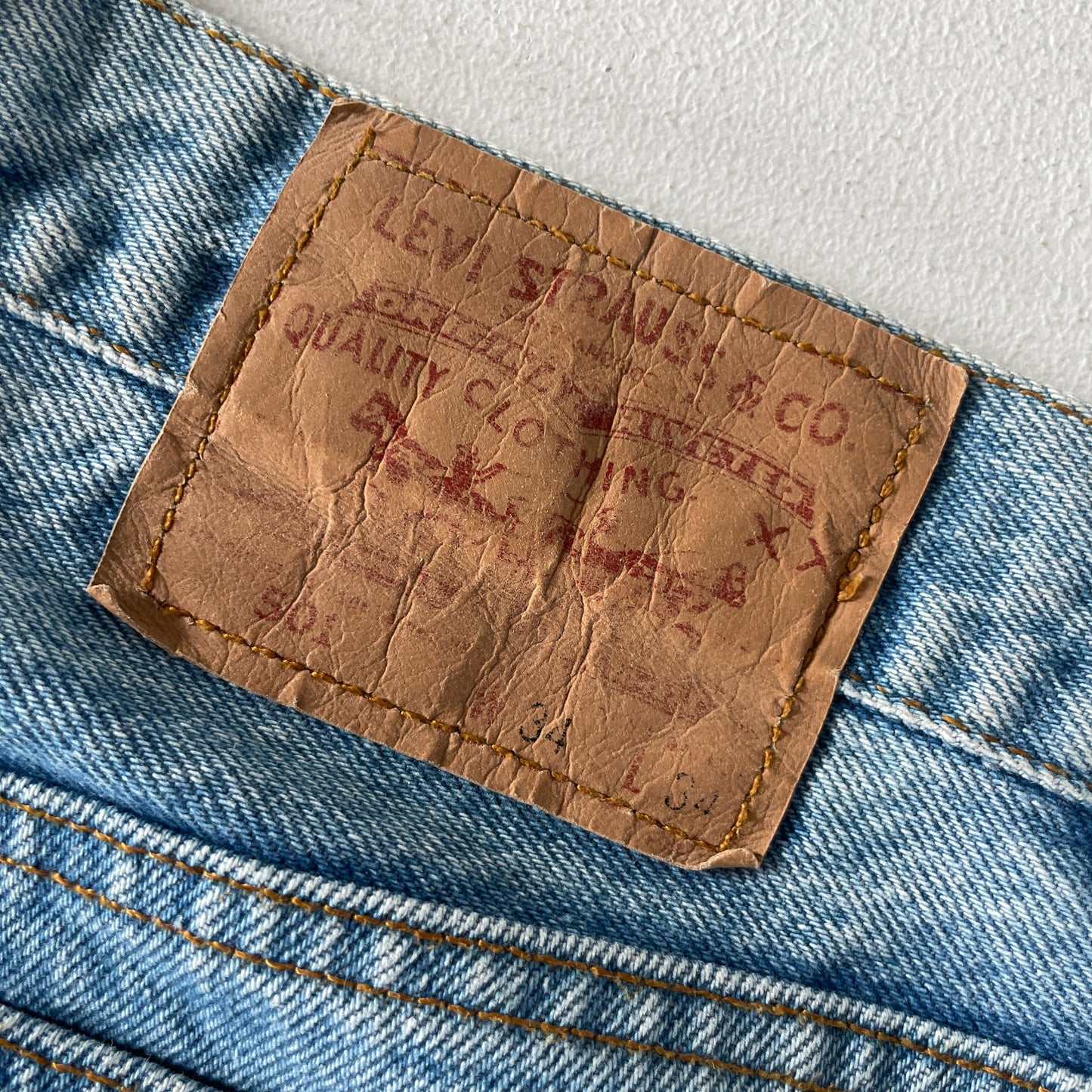 Vintage 1991 Levi’s 501 stonewashed jeans 34 x 34