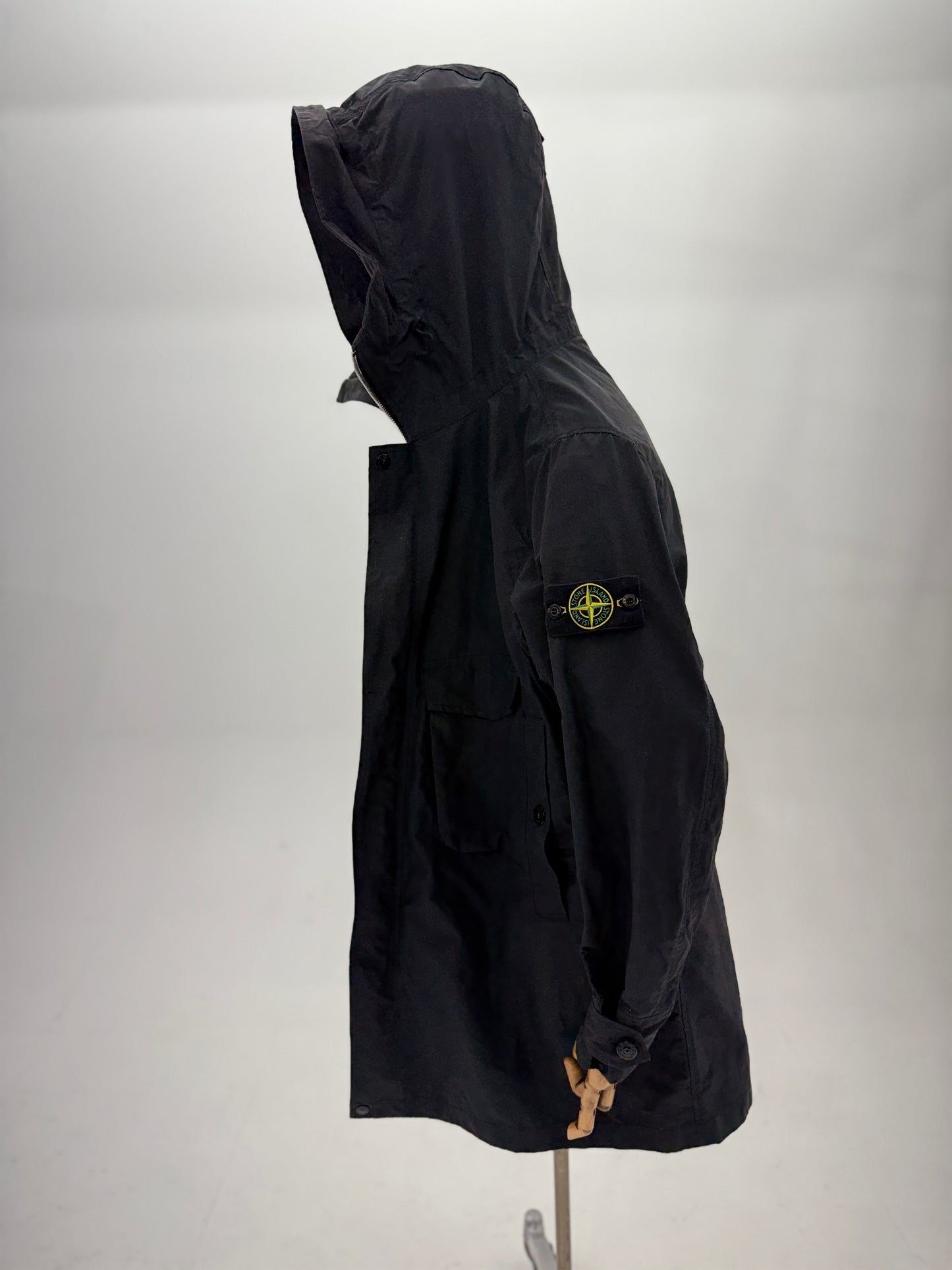 2021 Stone Island Micro Reps parka (Large)