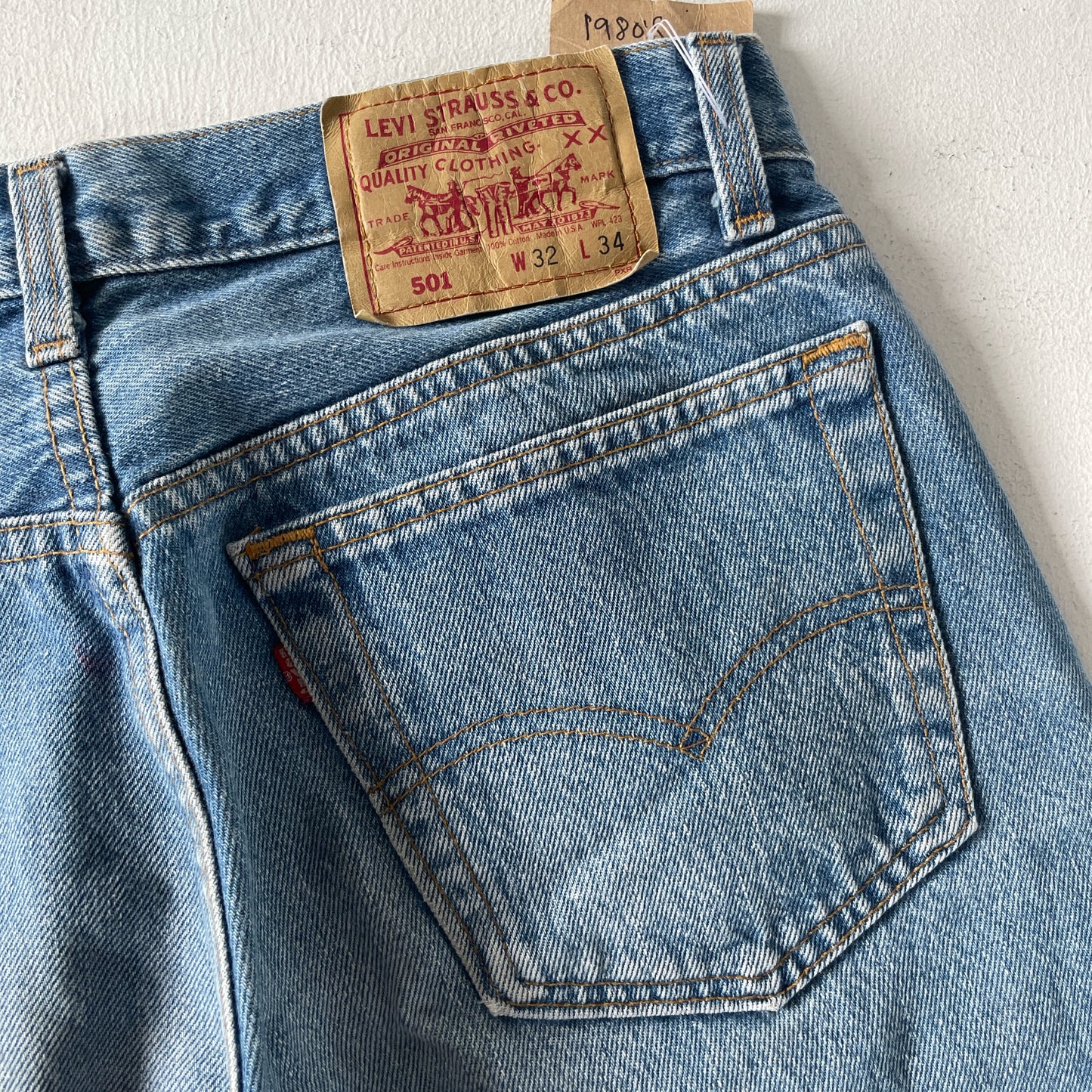 1980s Levi’s 501 stonewash jeans made in USA 32 x 34
