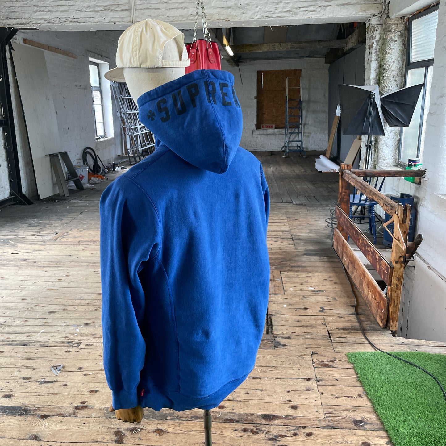 2015 Supreme x Independent Truck Co. ‘Fuck The Rest’ Hoodie (L)