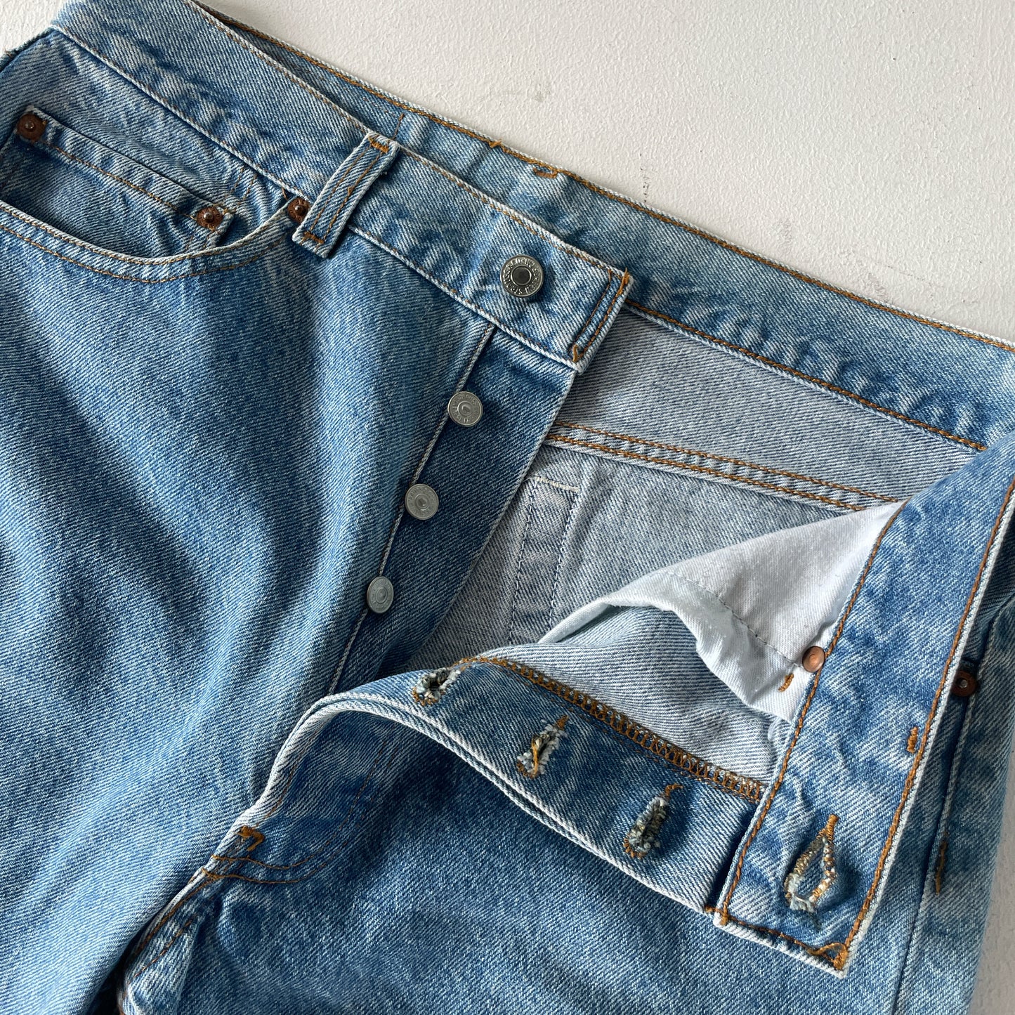 Vintage 1991 Levi’s 501 stonewashed jeans 34 x 34