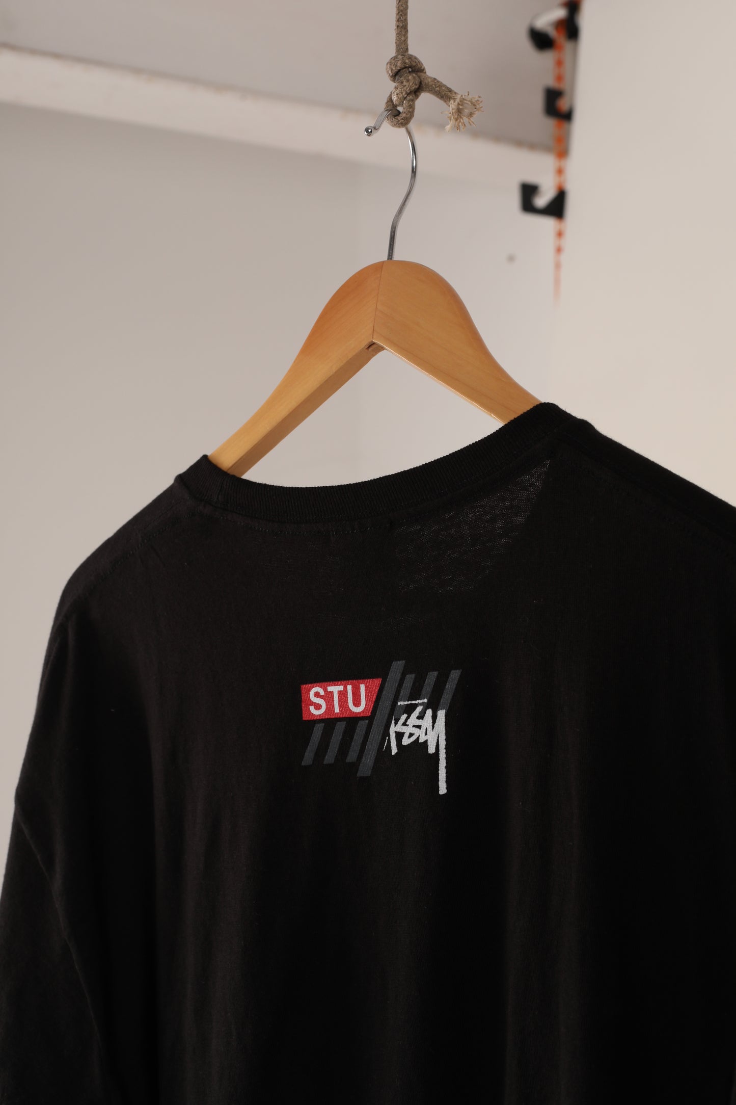 Deadstock Stussy 8 Ball S Link logo tee - Black - (M,L)