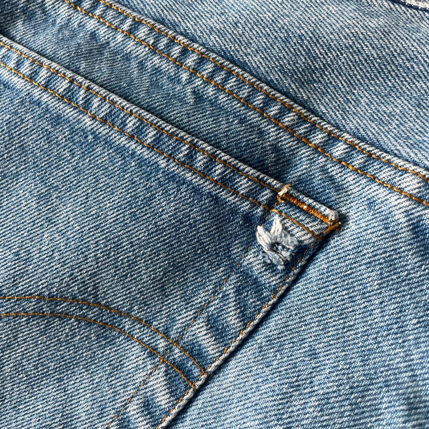 Vintage 1991 Levi’s 501 stonewashed jeans 34 x 34