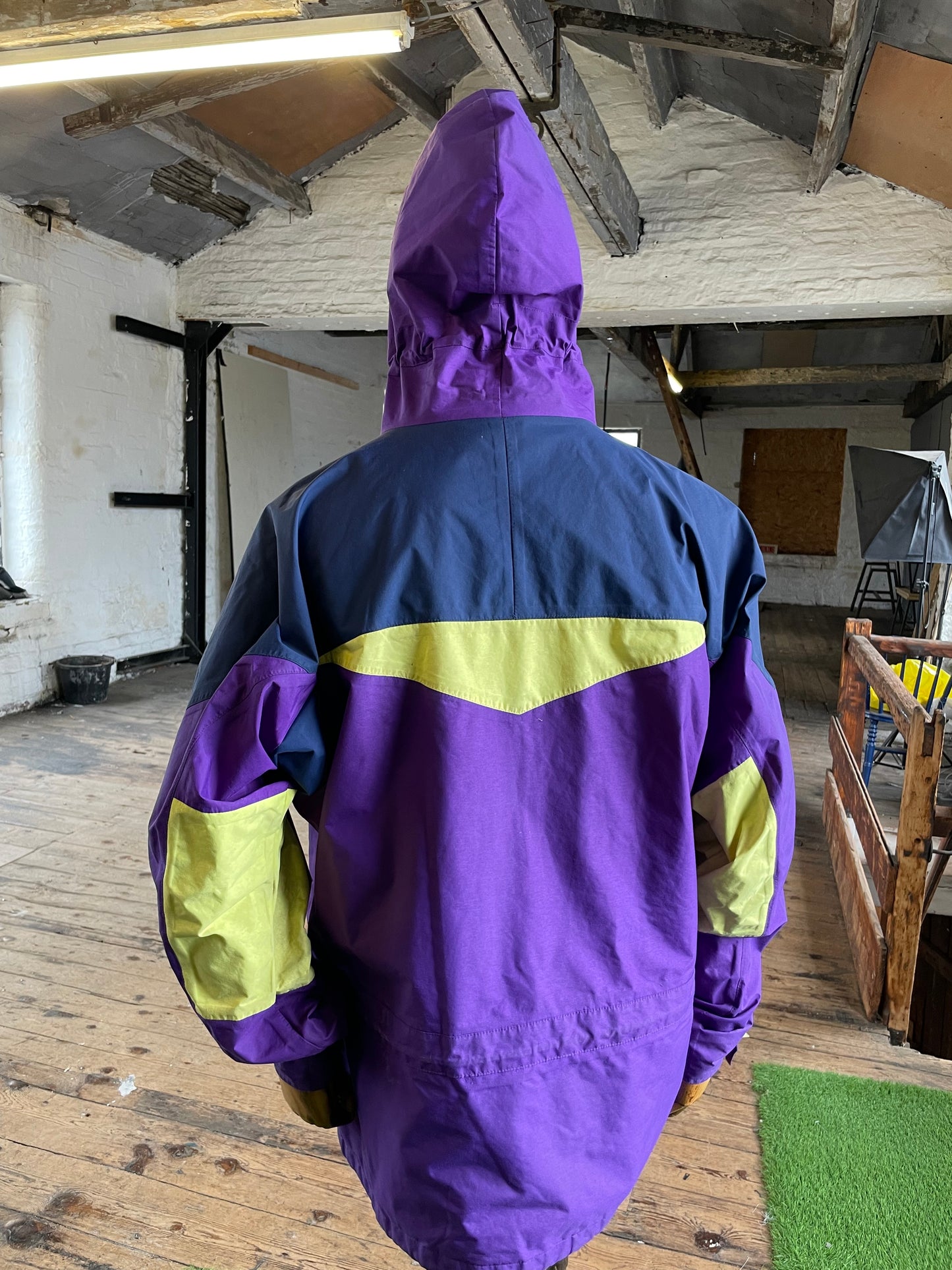 90s Berghaus Asgard Extrem (XL)