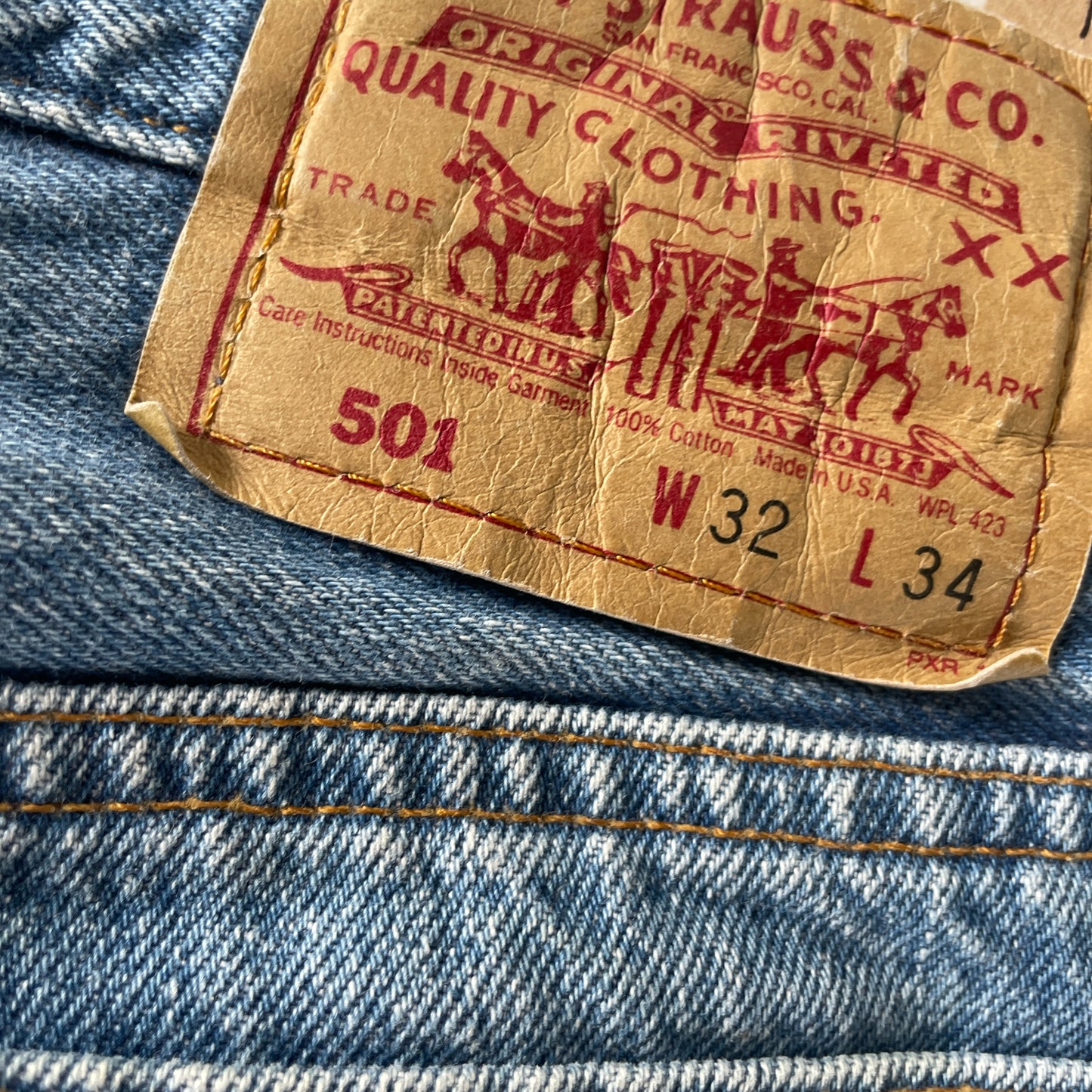 1980s Levi’s 501 stonewash jeans made in USA 32 x 34