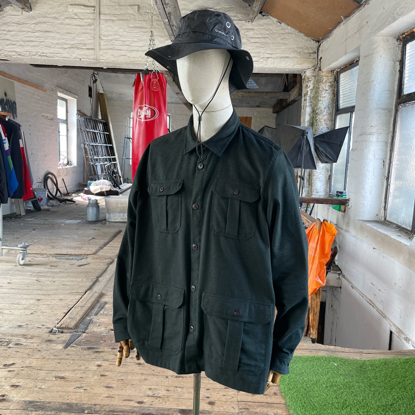 Barbour 4 pocket overshirt in dark forest green colour flannel cotton shirt - XL