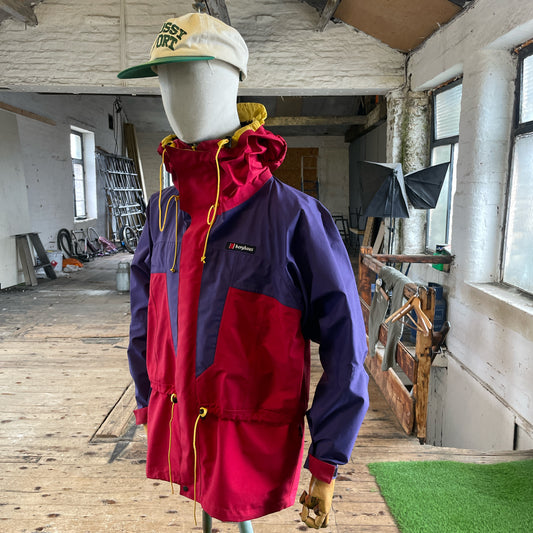 1997 Berghaus Manaslu Extrem Goretex (M)