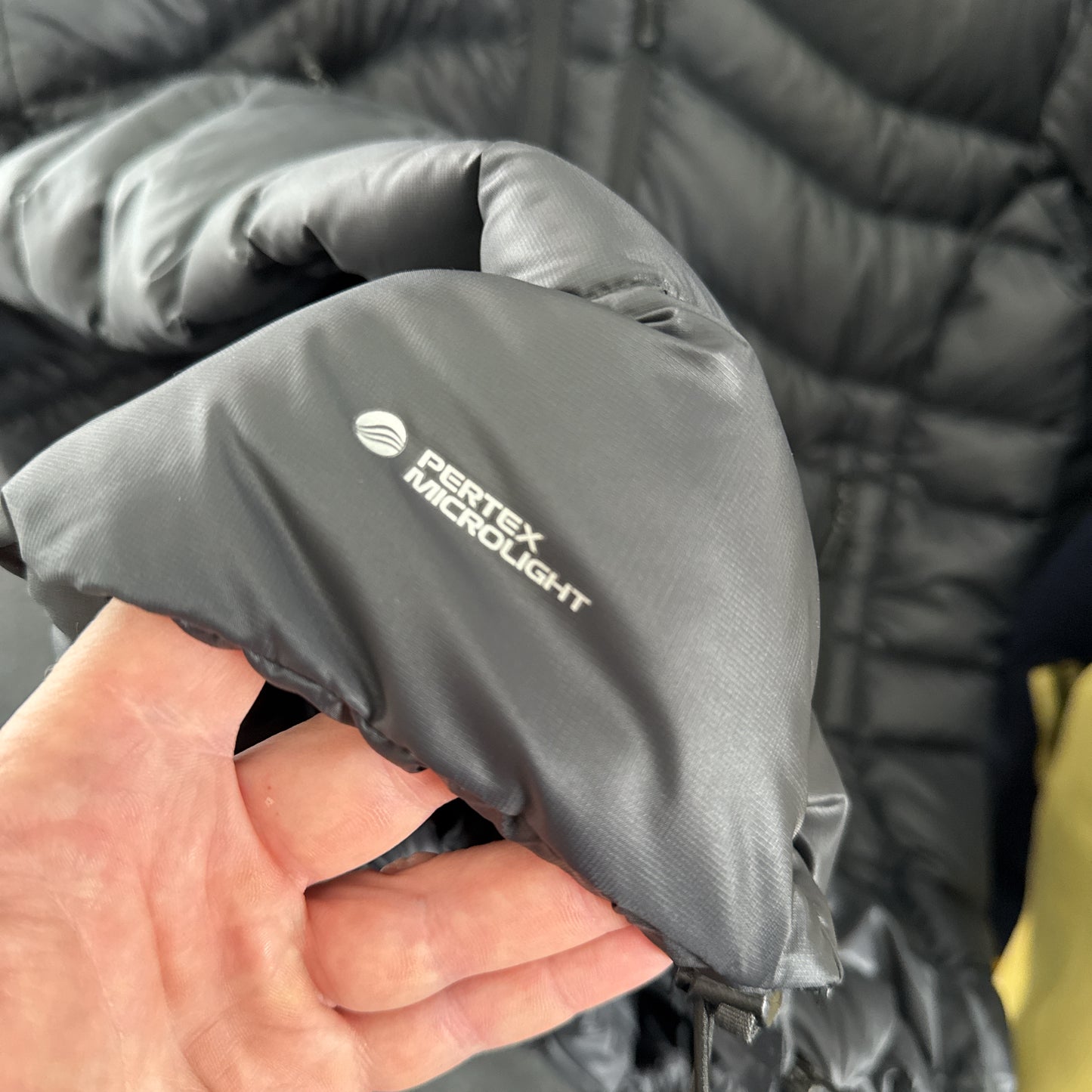 Mammut Pertex Microlight down puffer jacket (L)