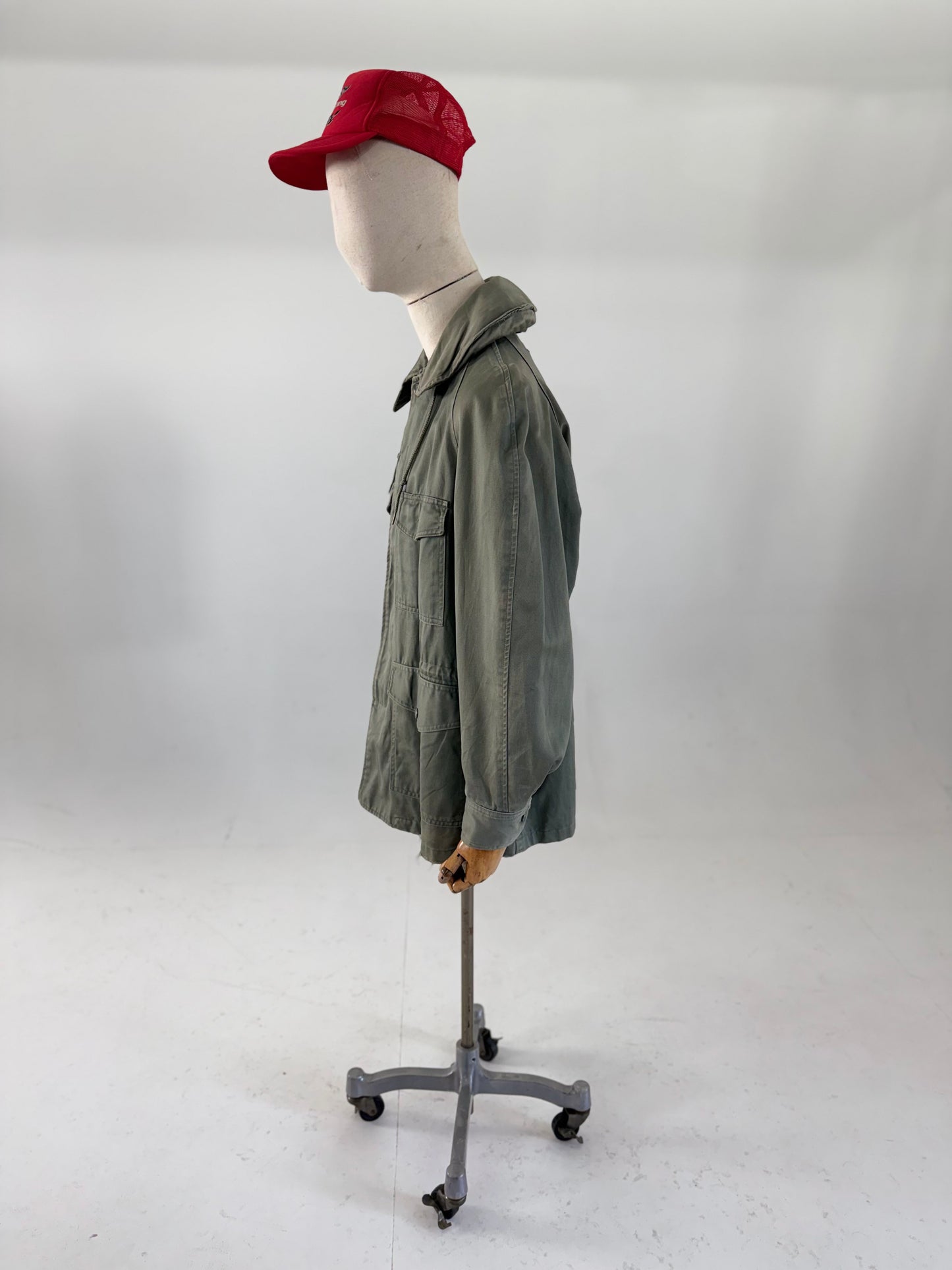 1956 dated U.S Airforce OG-107 Sateen deck jacket - (M)