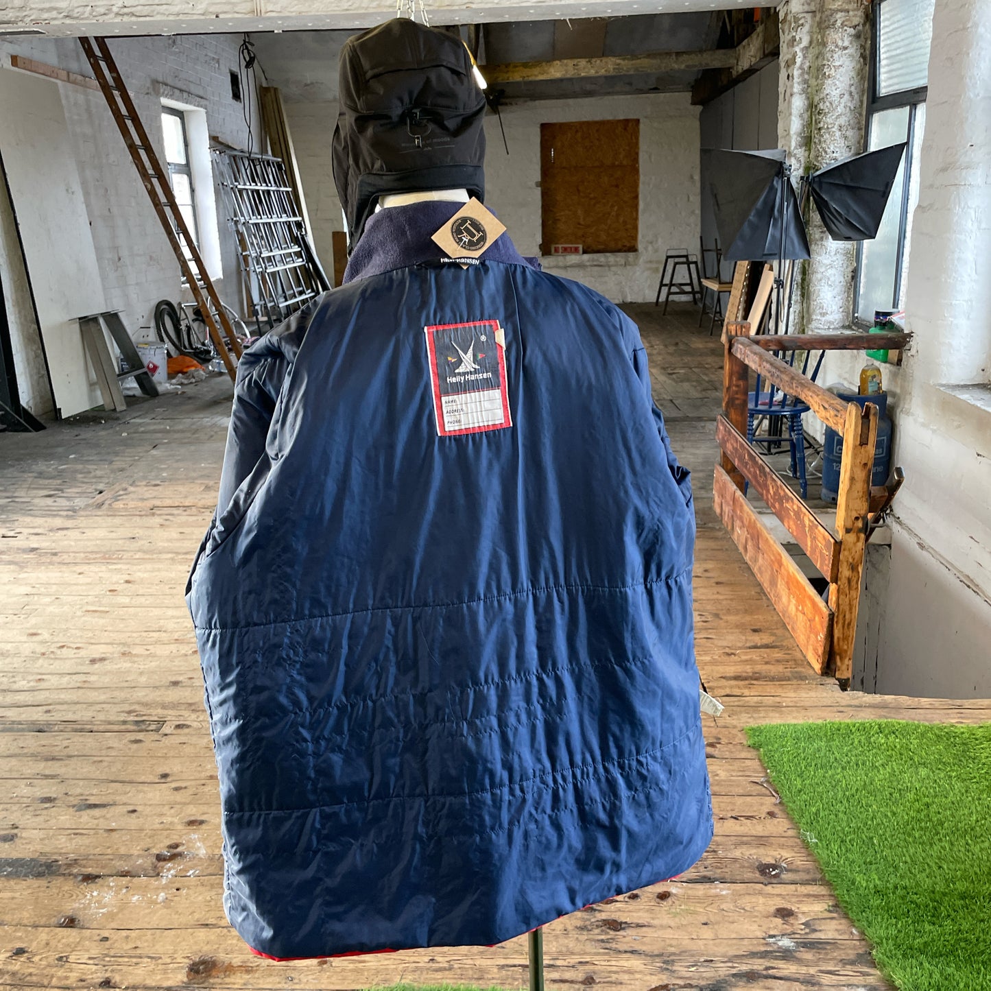 90s Helly Hansen sailing coat (L)