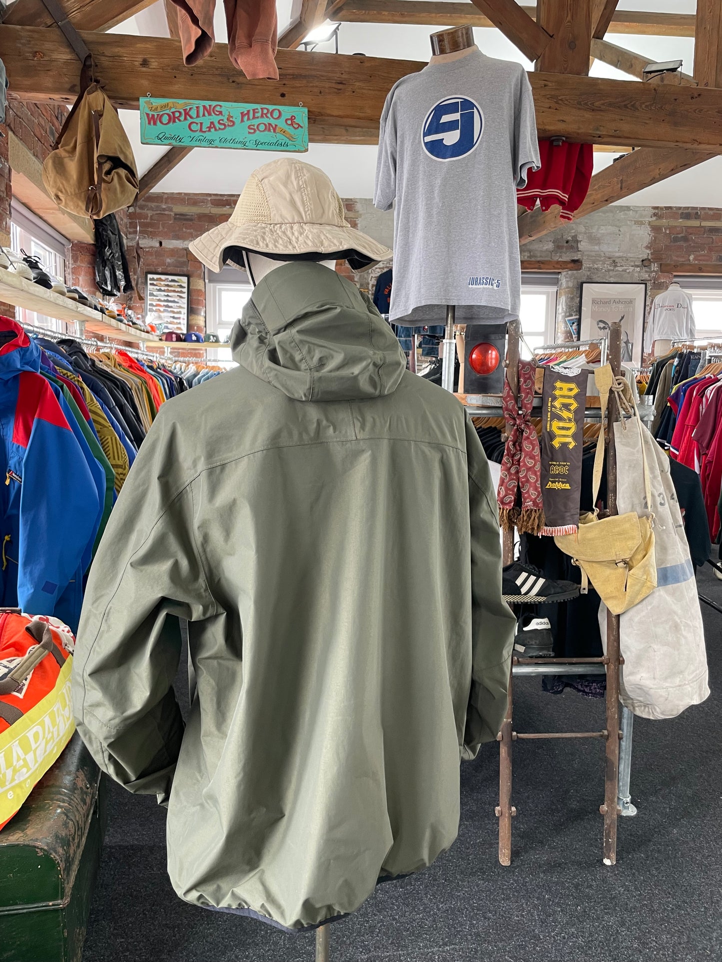 Filson Swiftwater Pullover rain jacket (XL)