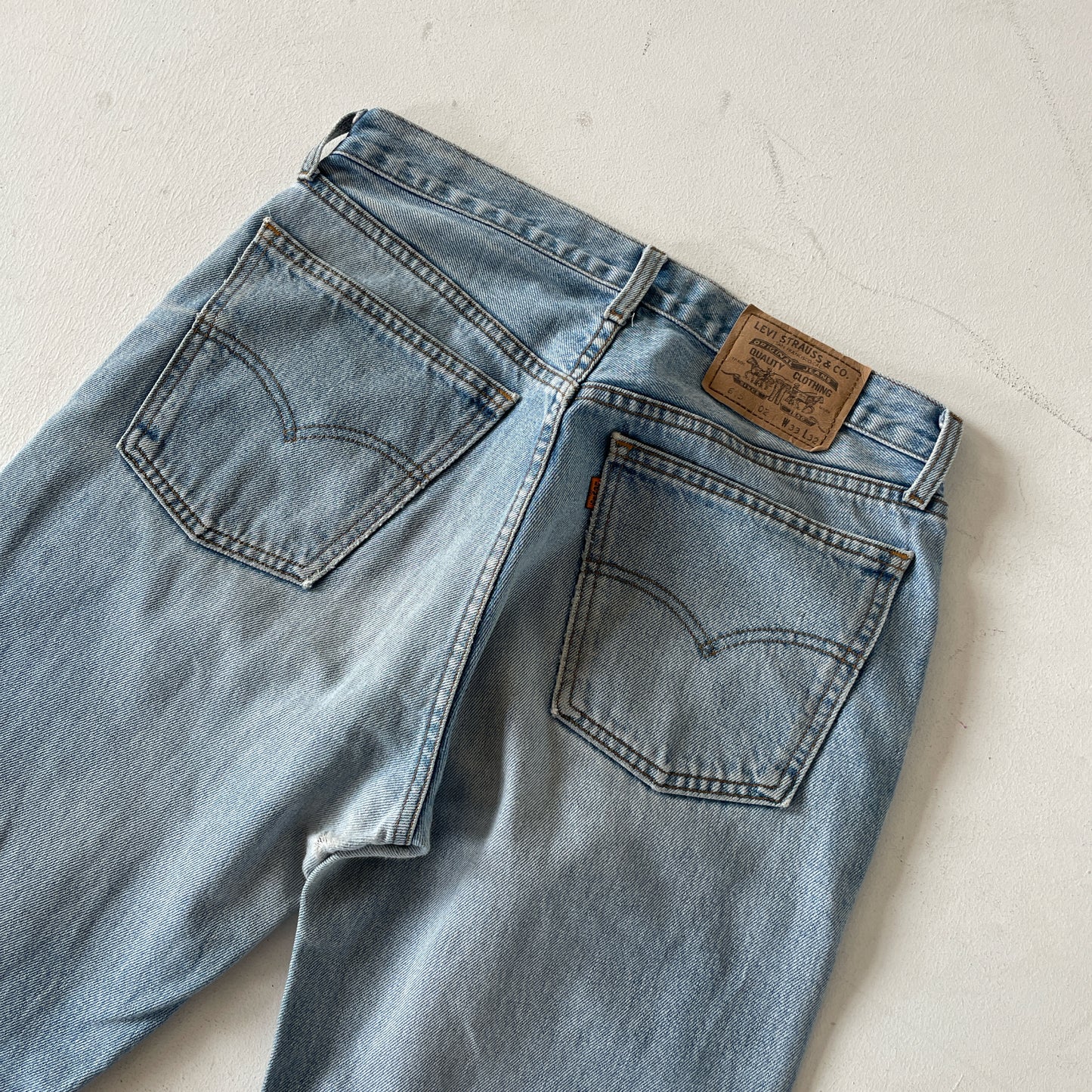 Vintage 1996 Levi’s 615 orange tab Stonewashed blue jeans Made in UK 33” x 32”