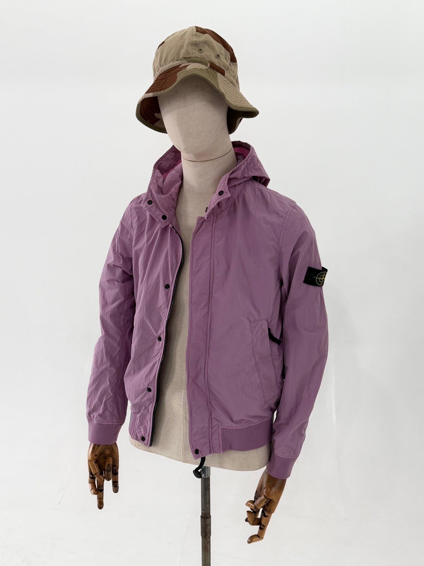 Stone Island Junior crinkle reps jacket (Age 14)