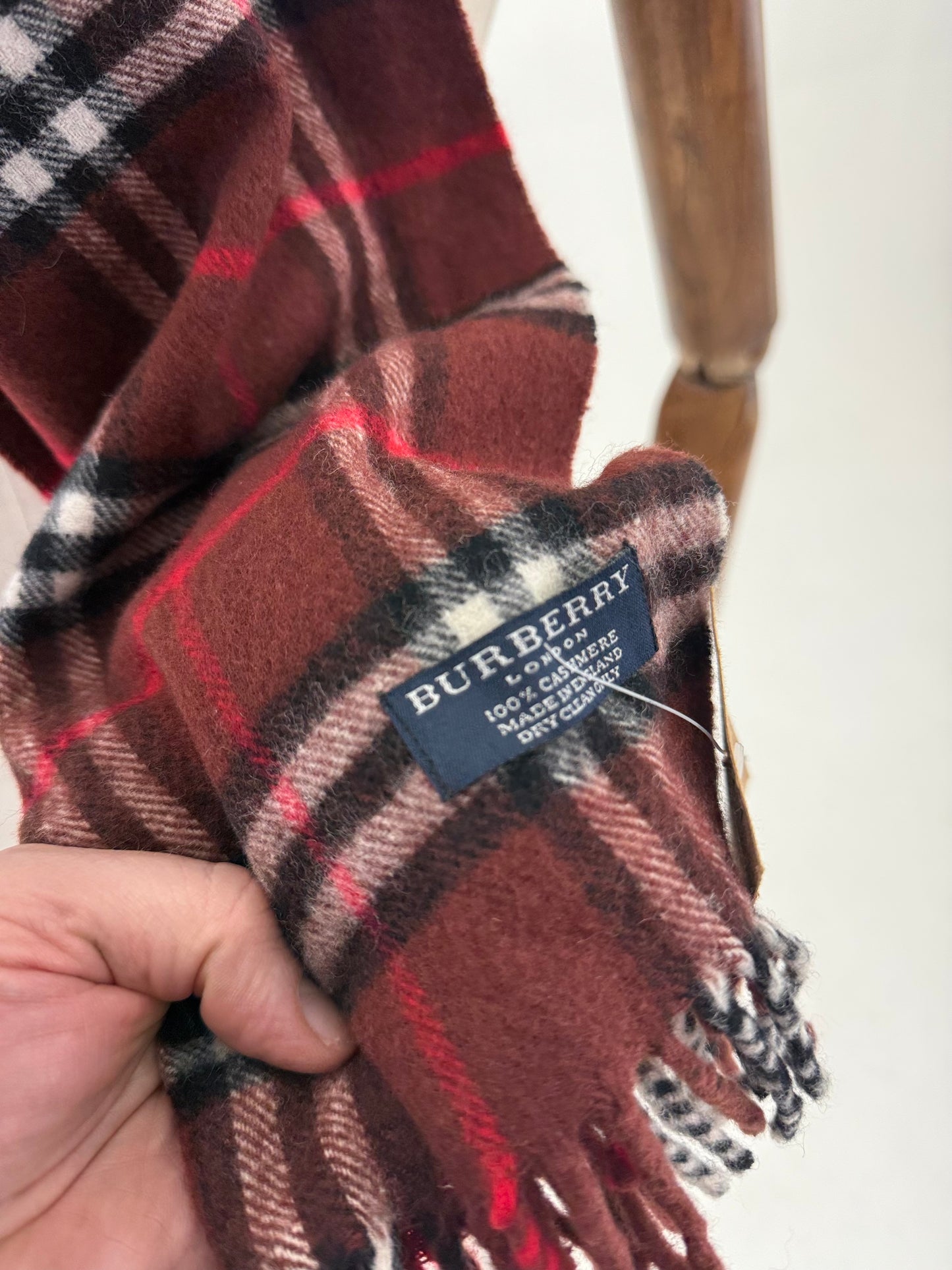 00s Burberry London Cashmere nova check scarf