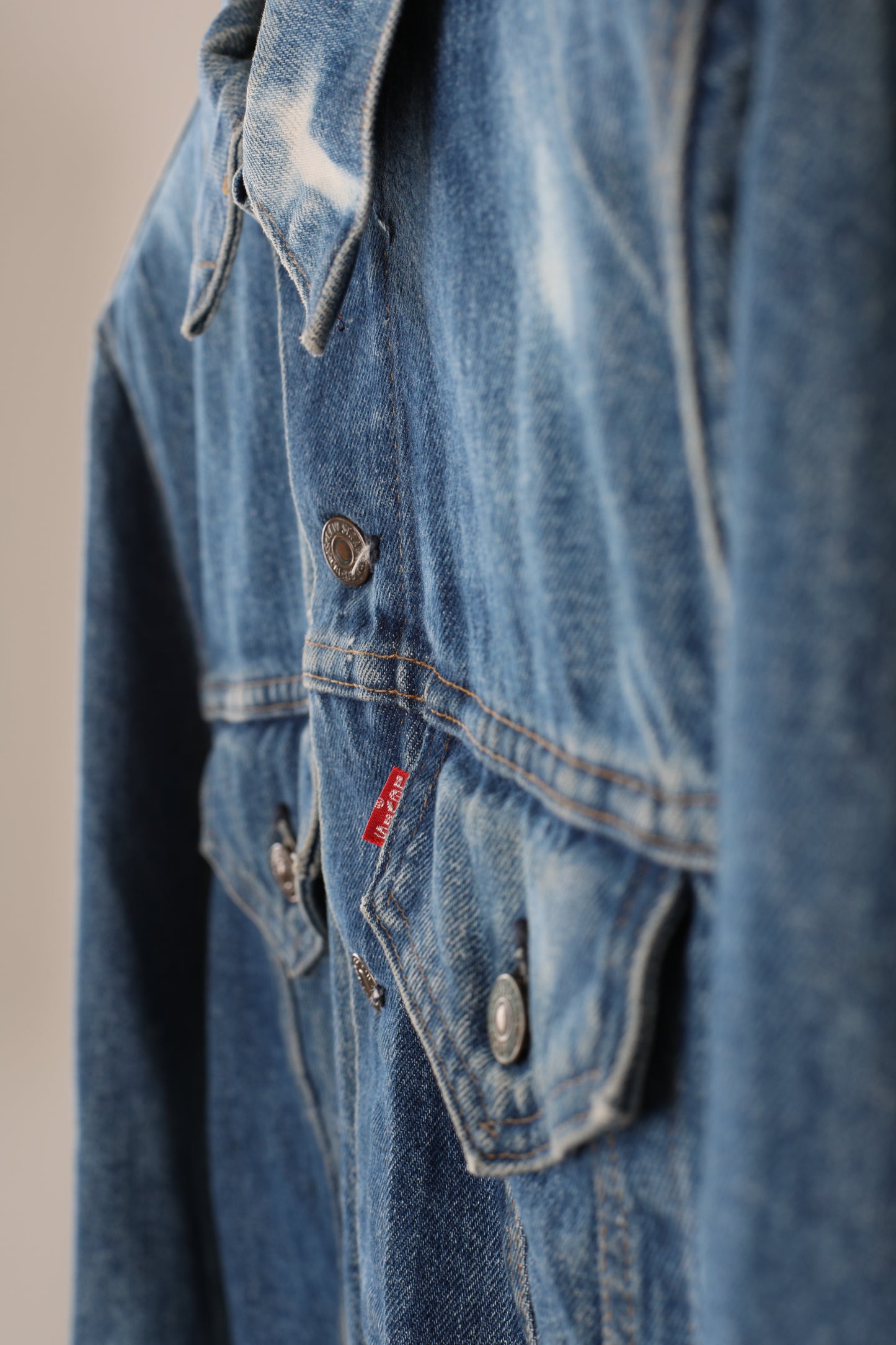 Early 80s Levi's type 3 denim trucker jacket Made in USA