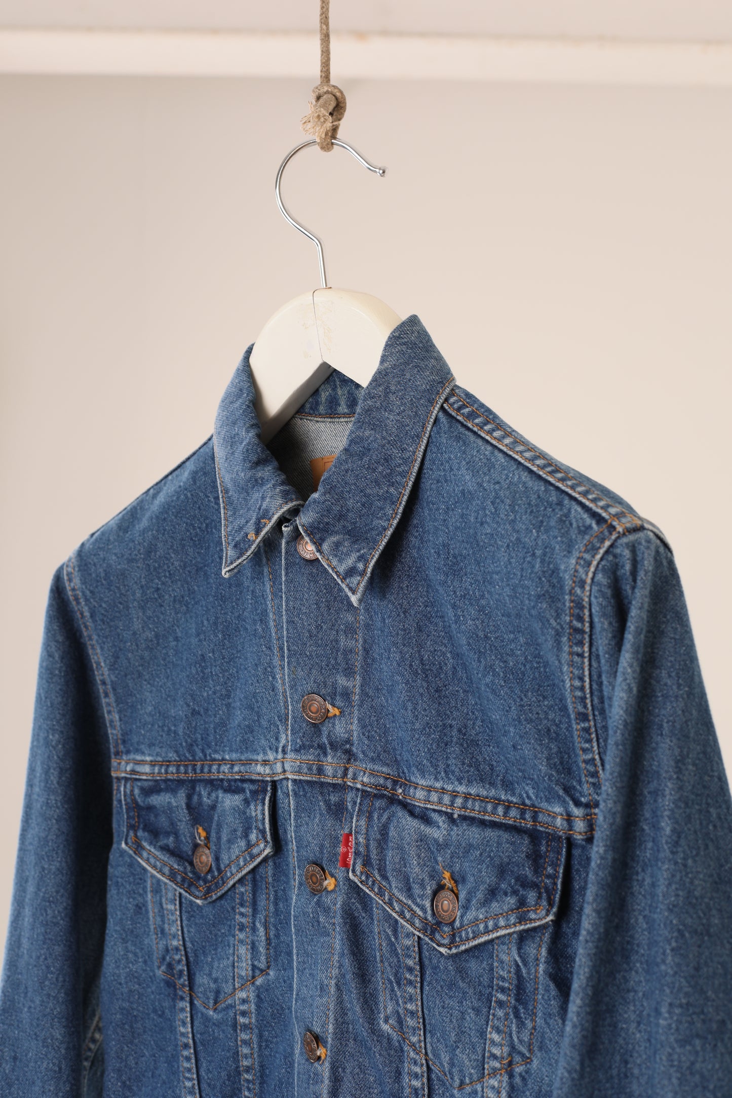90s Levi's type 3 red tab denim trucker jacket - size 36"