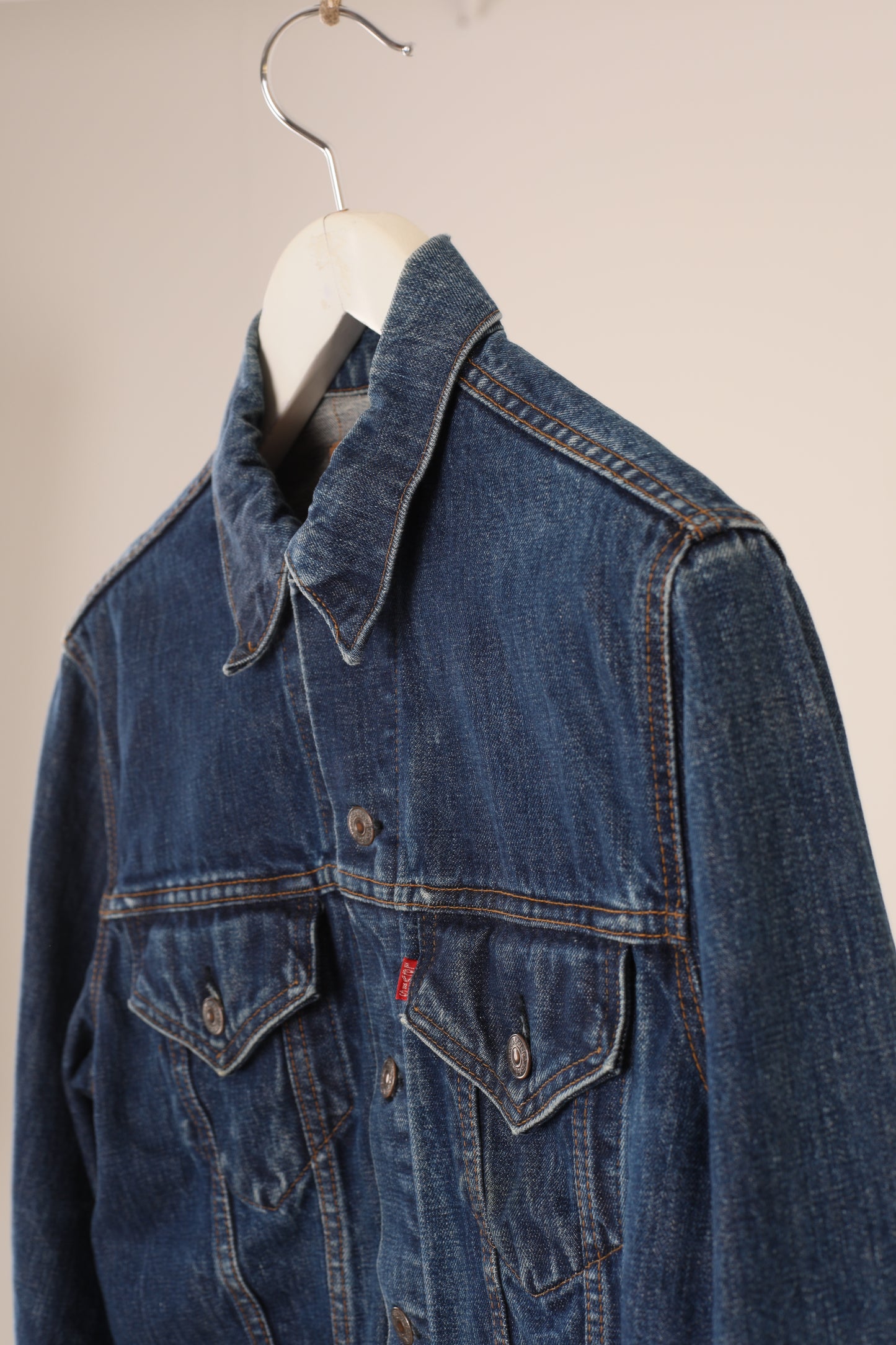Early 80s Levi's type 3 denim trucker jacket - size 42"