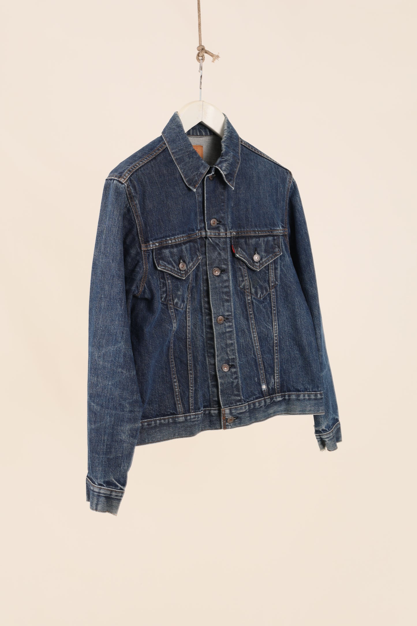Early 80s Levi's type 3 denim trucker jacket - size 42"