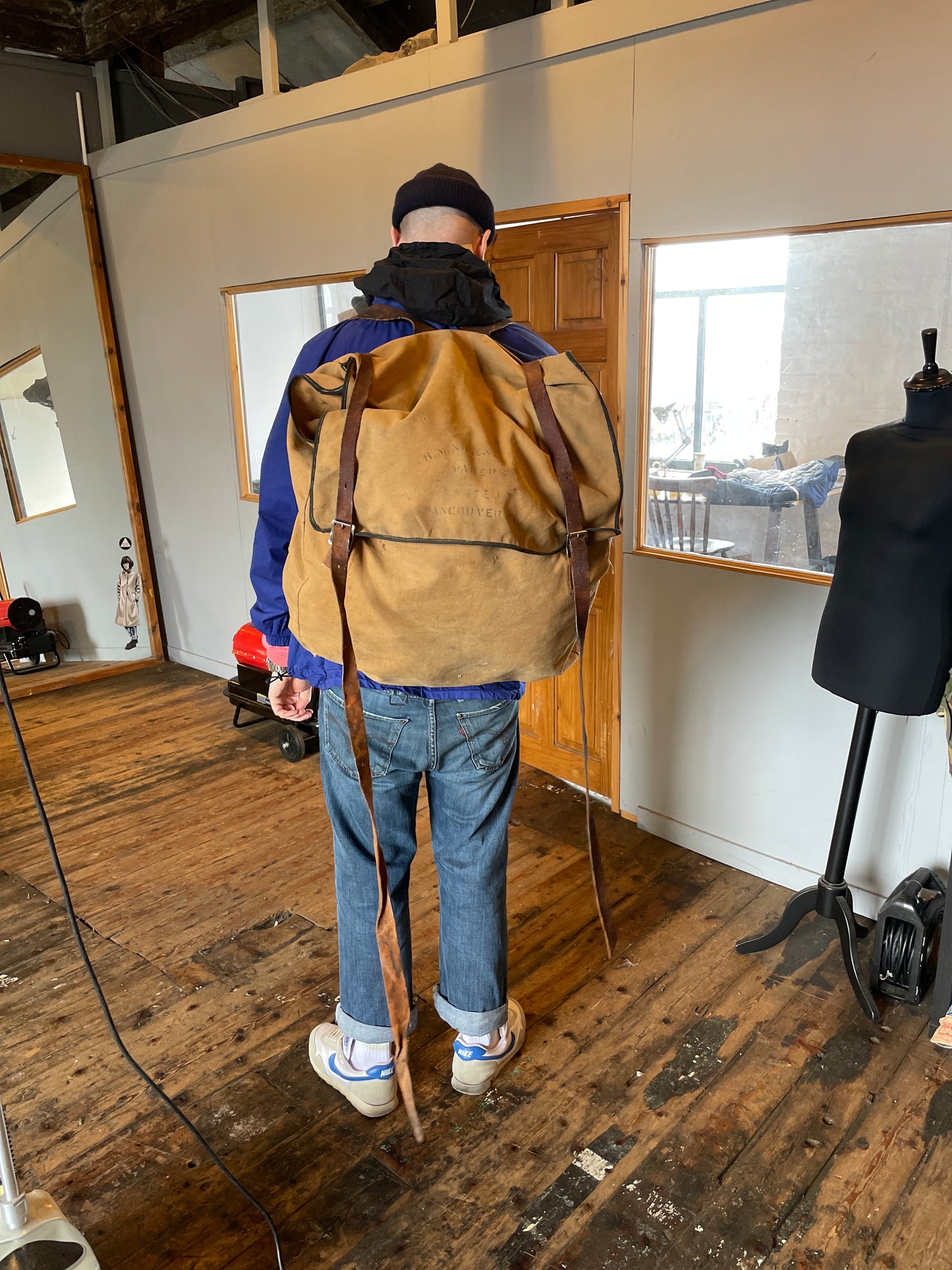 1920s Canadian Canvas Mountaineering backpack H.M Nugent & Co , Canada