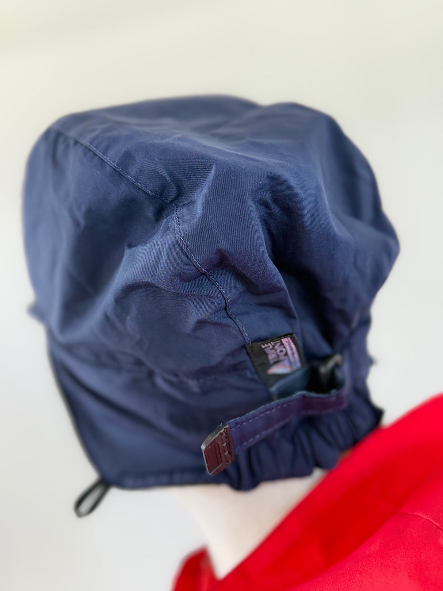 Vintage Lowe Alpine Triple Point mountain cap (Large)