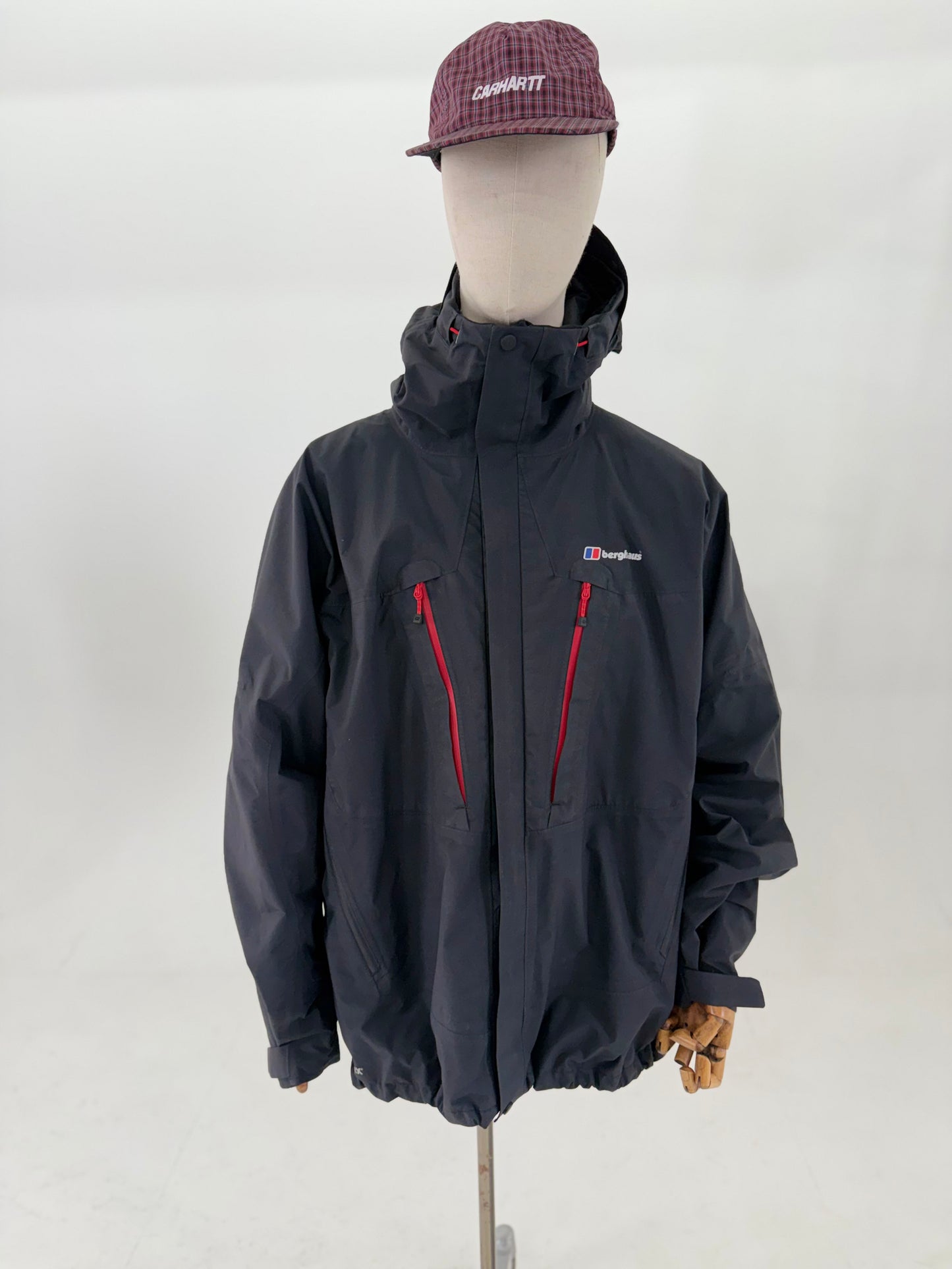 2013 Berghaus Mera Peak dual layer goretex mountain parka XXL