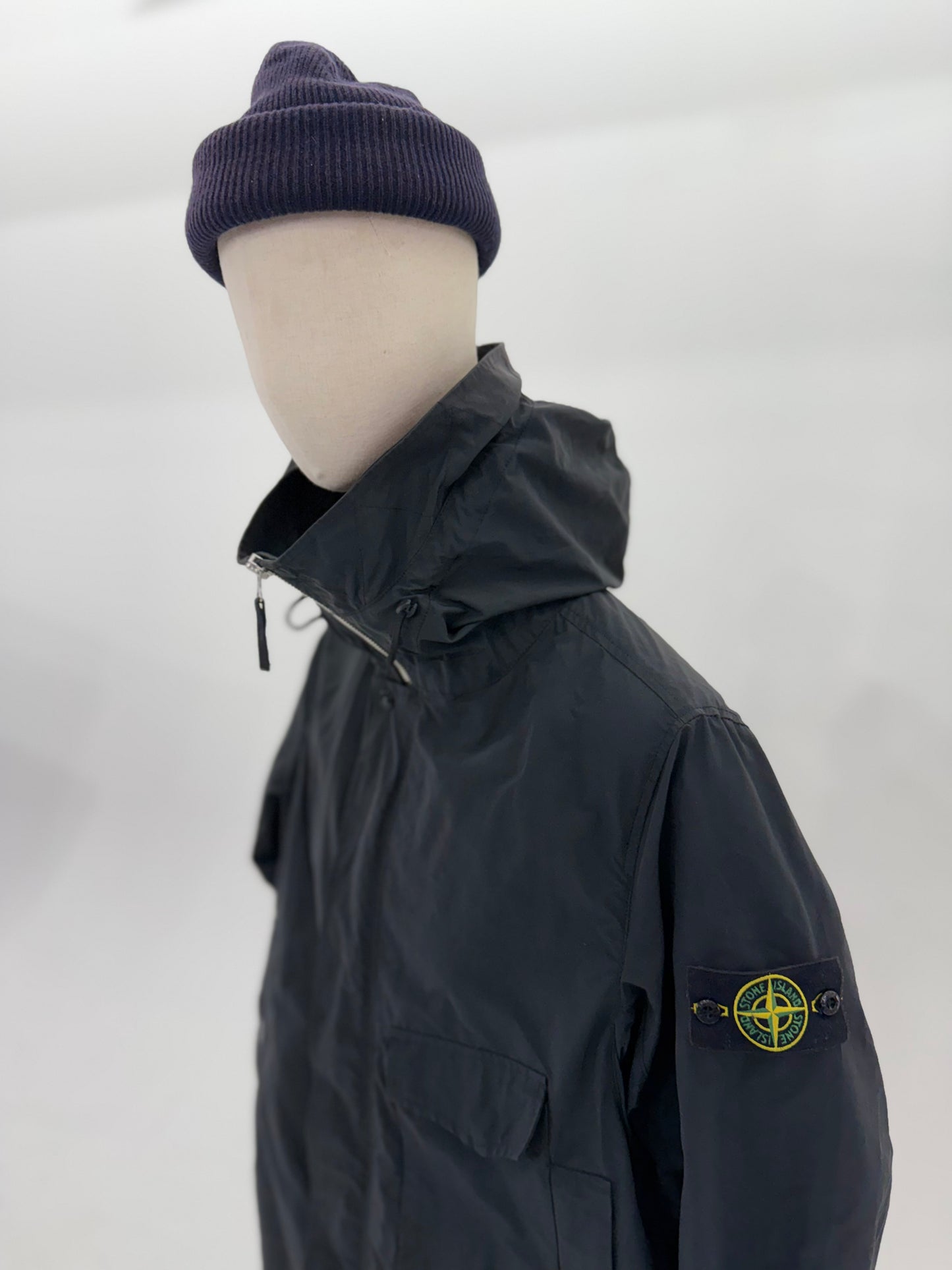 2021 Stone Island Micro Reps parka (Large)