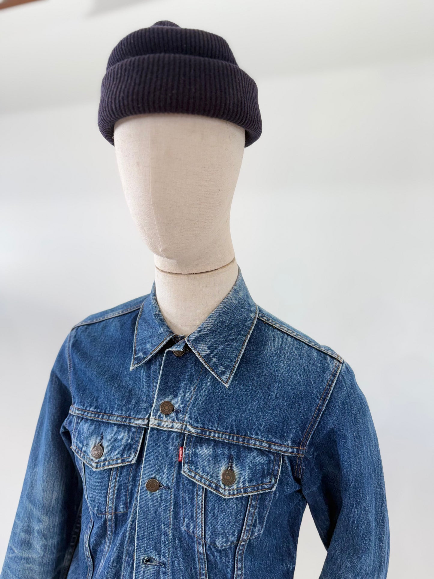 1970s Levi’s Type III denim trucker jacket Made in USA 38”