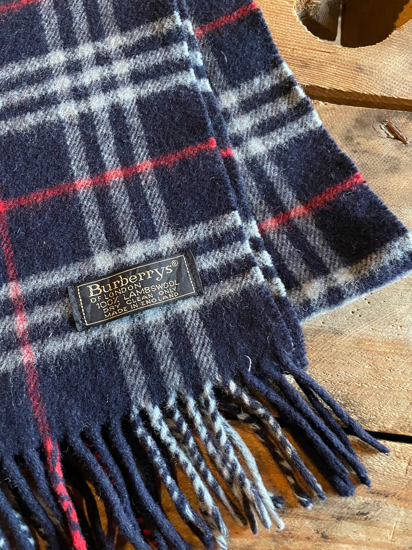 80s Burberrys of London lambswool nova check scarf