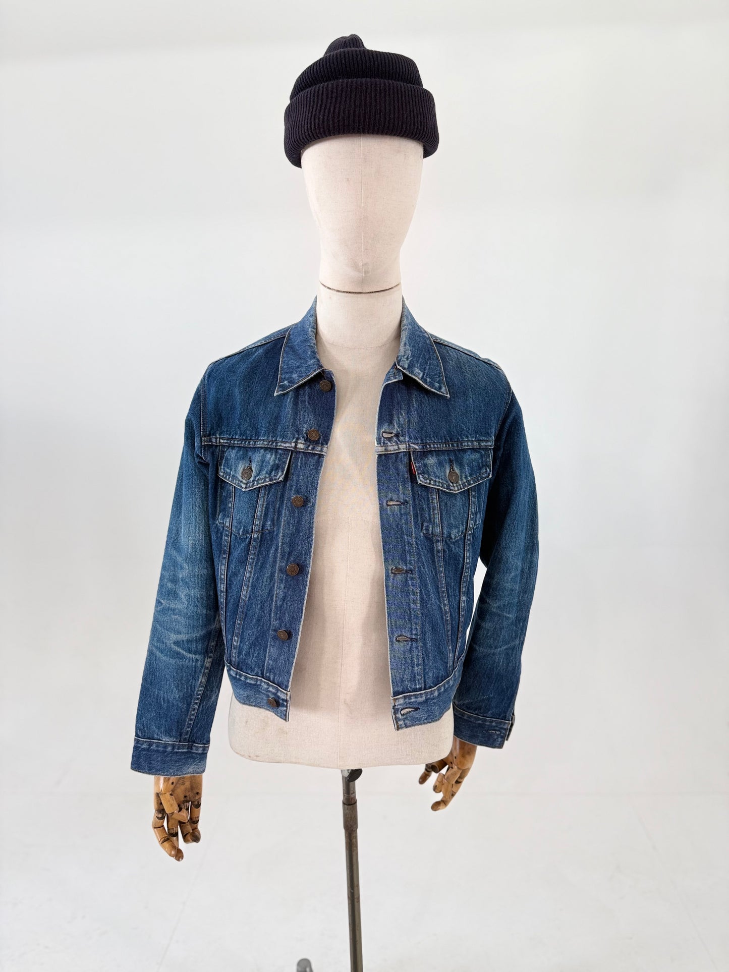 1970s Levi’s Type III denim trucker jacket Made in USA 38”