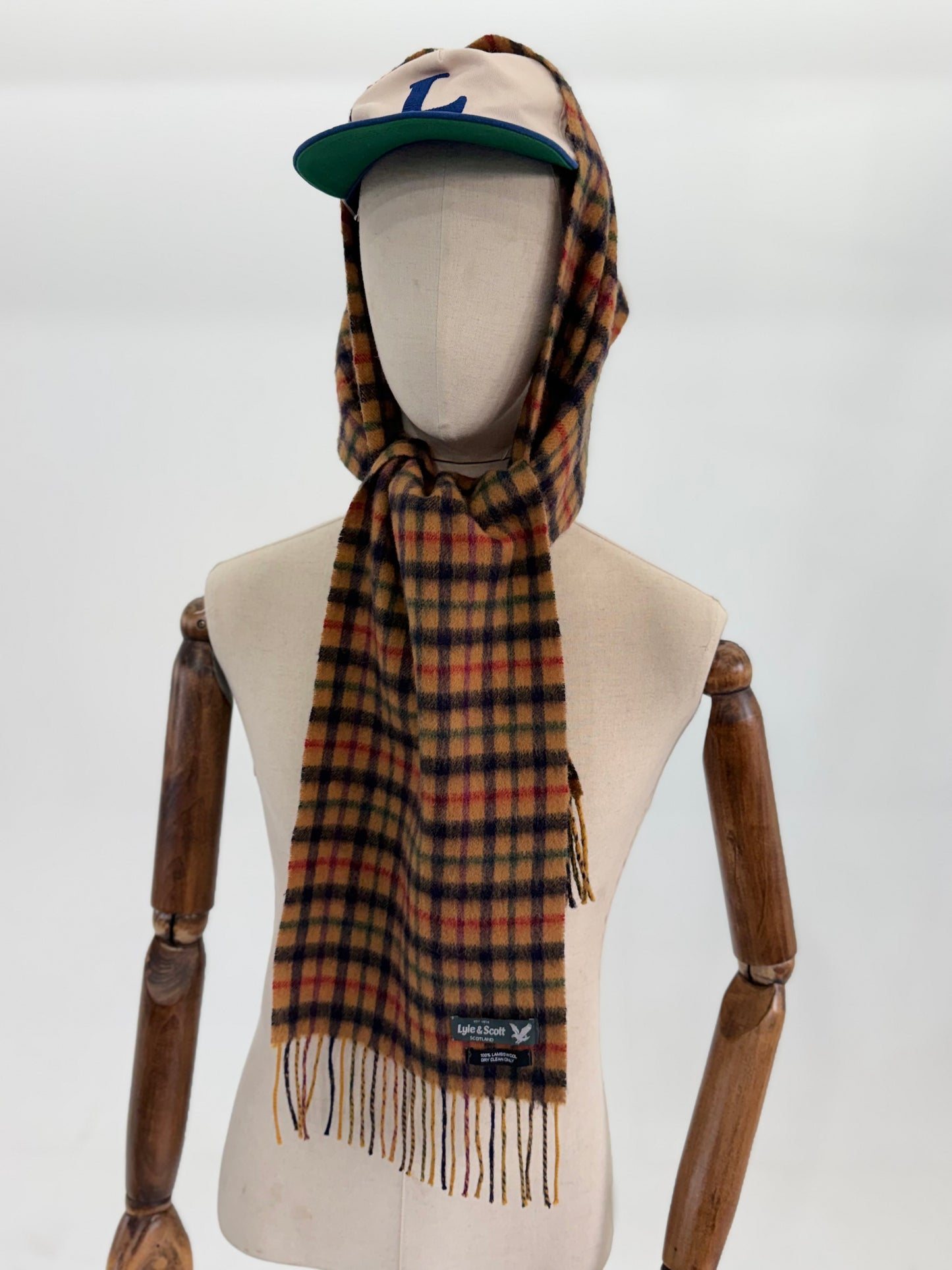 Lyle & Scott 100% Lambswool scarf