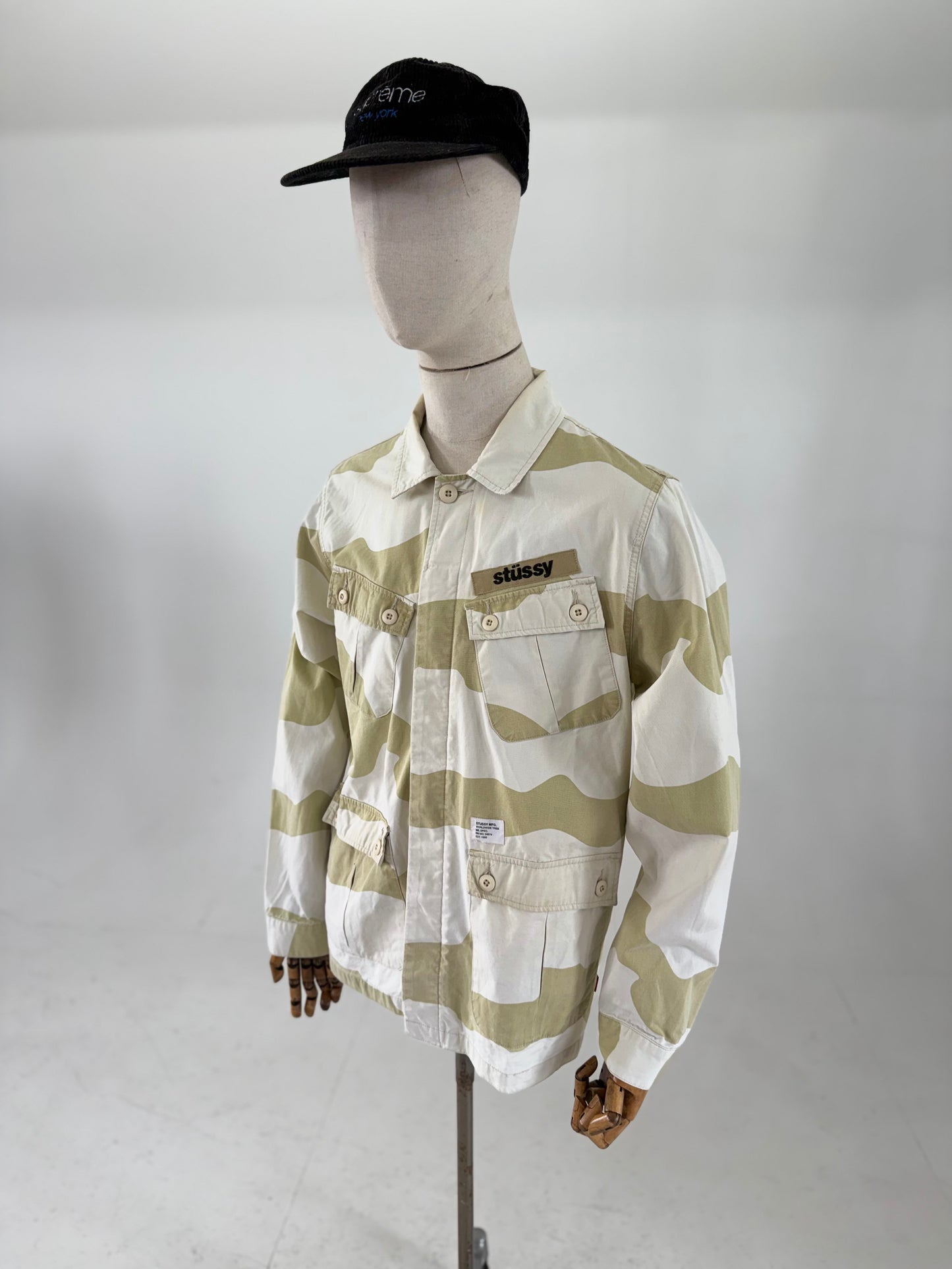 Stussy MFG camo jungle jacket (Medium)