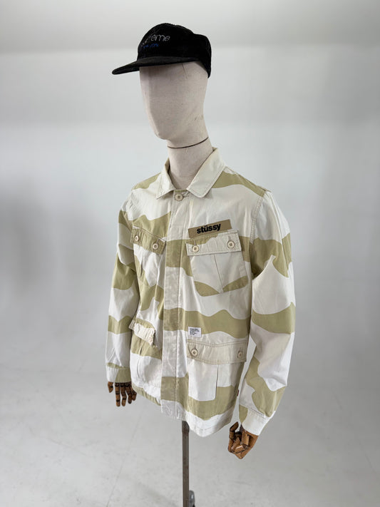 Stussy MFG camo jungle jacket (Medium)