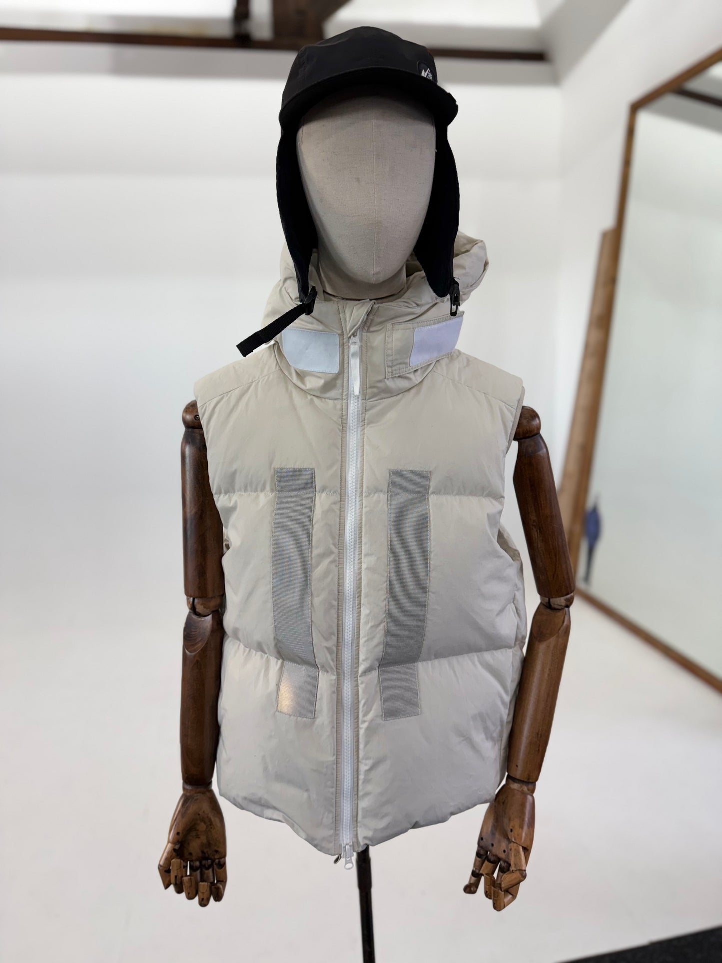 2023 Stone Island Marina Rubber Wax Popplin Down vest - Large