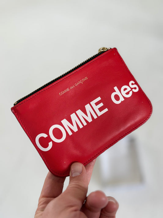 CDG Huge Logo Wallet Zip Pouch Red SA8100HL wallet