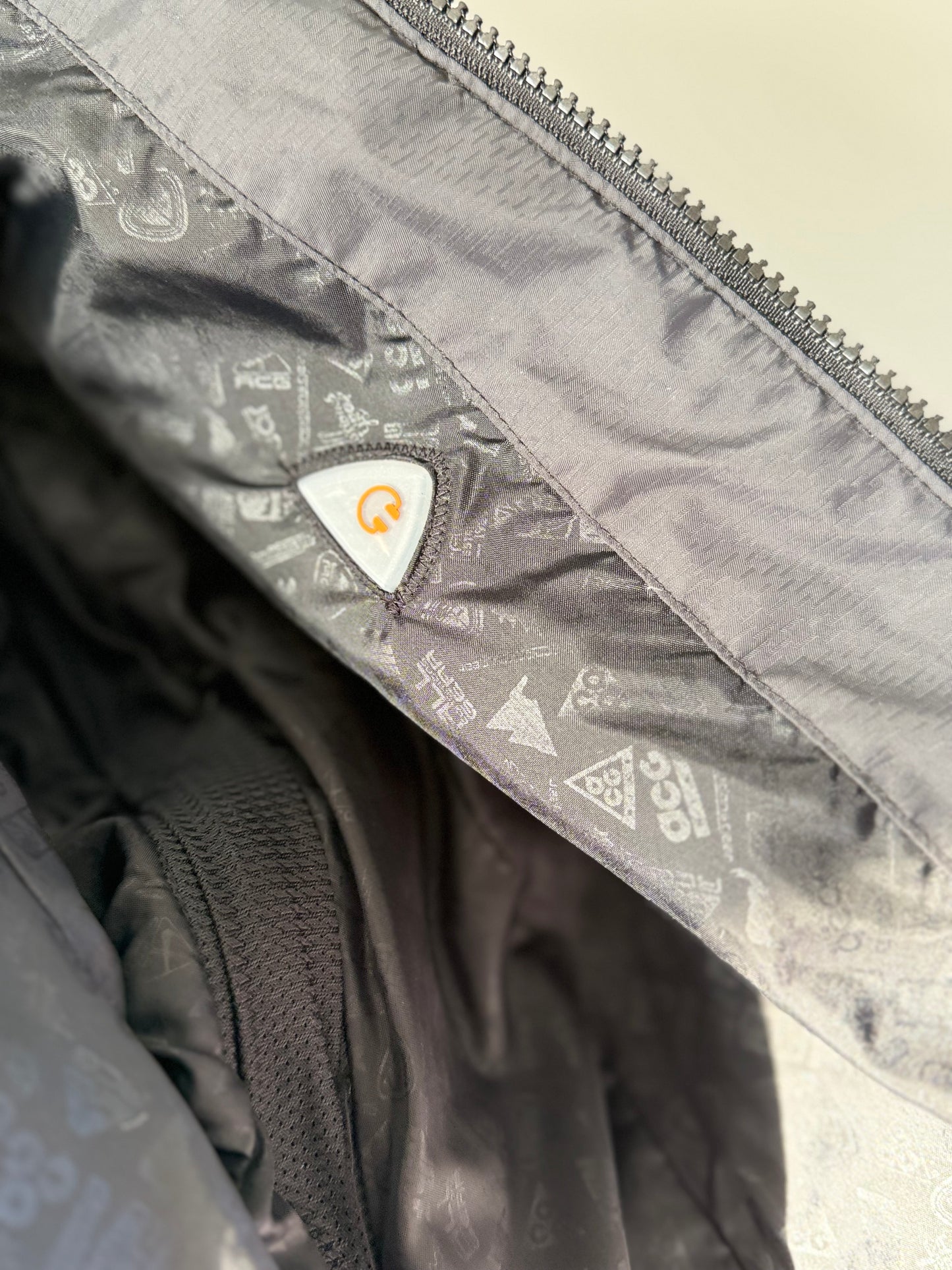 2007 Nike ACG 650 fill goose down puffer coat - Large