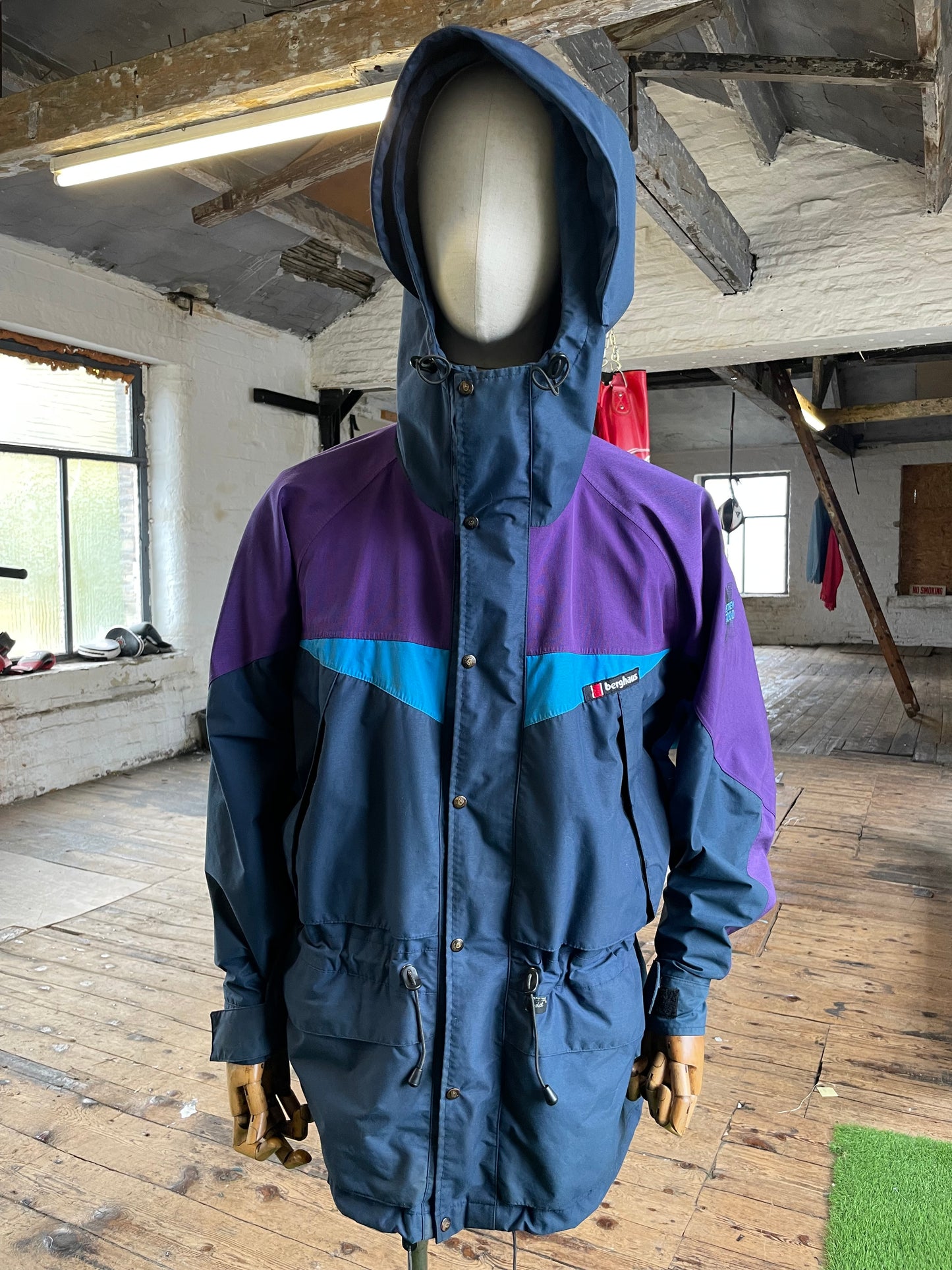 90s Berghaus Trango Extrem Gore-Tex (M)