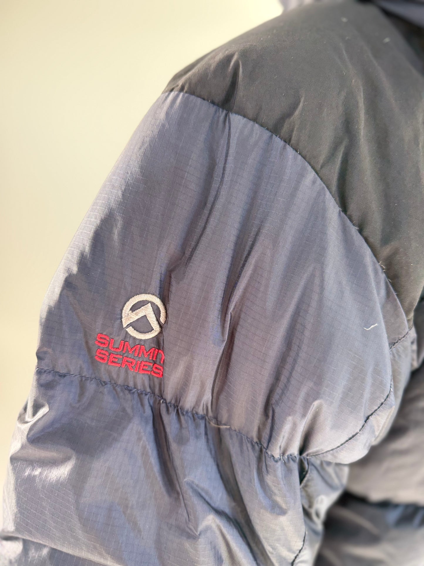 The North Face Summit Series windstopper Goose Down puffer jacket (M) 2