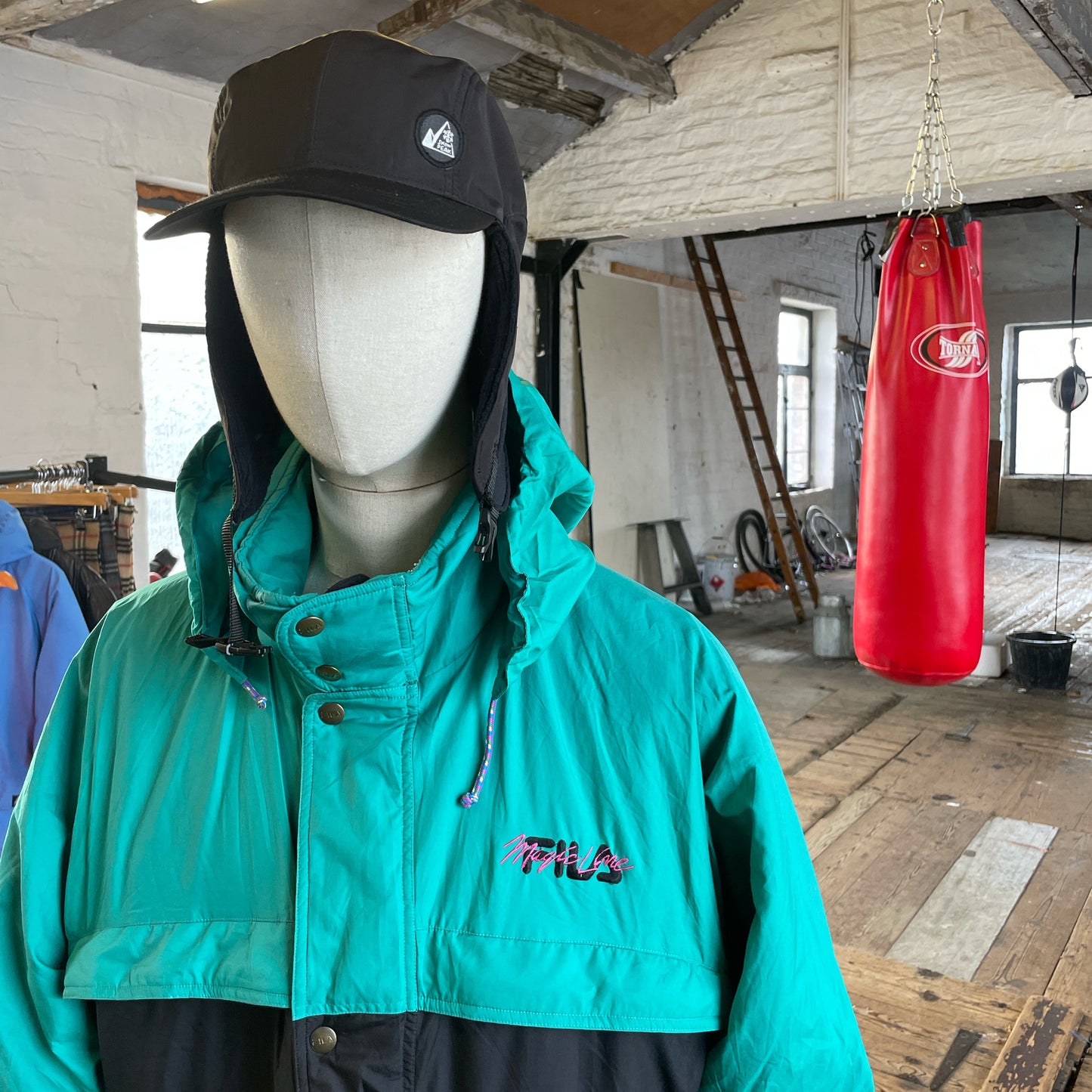 Vintage 90s Fila Magic Line ski jacket (XL)