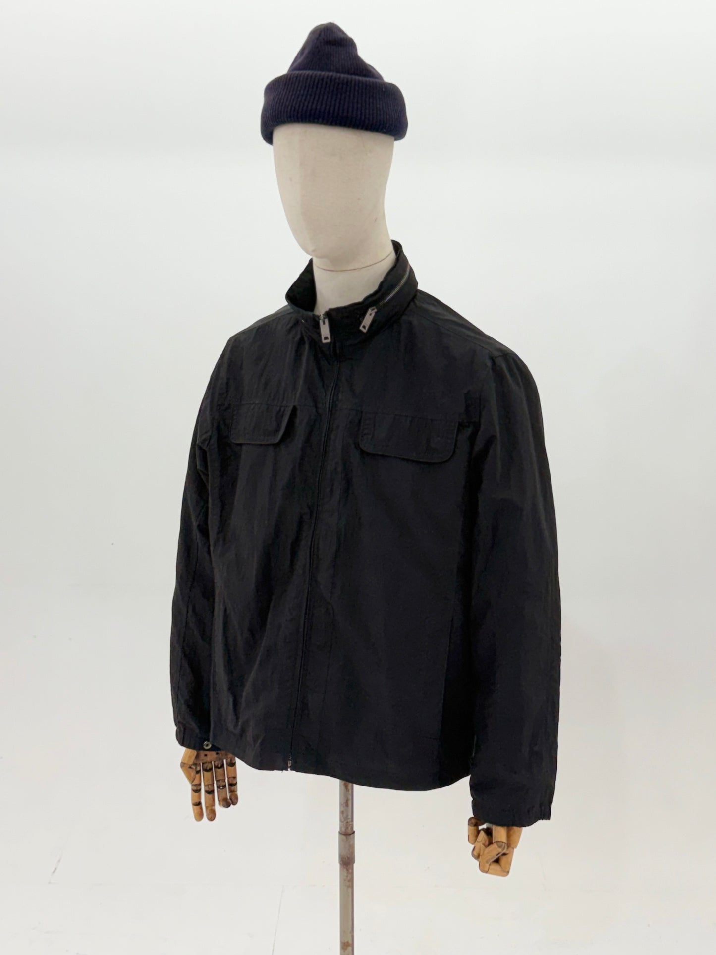 Burberry navy windbreaker jacket (L)