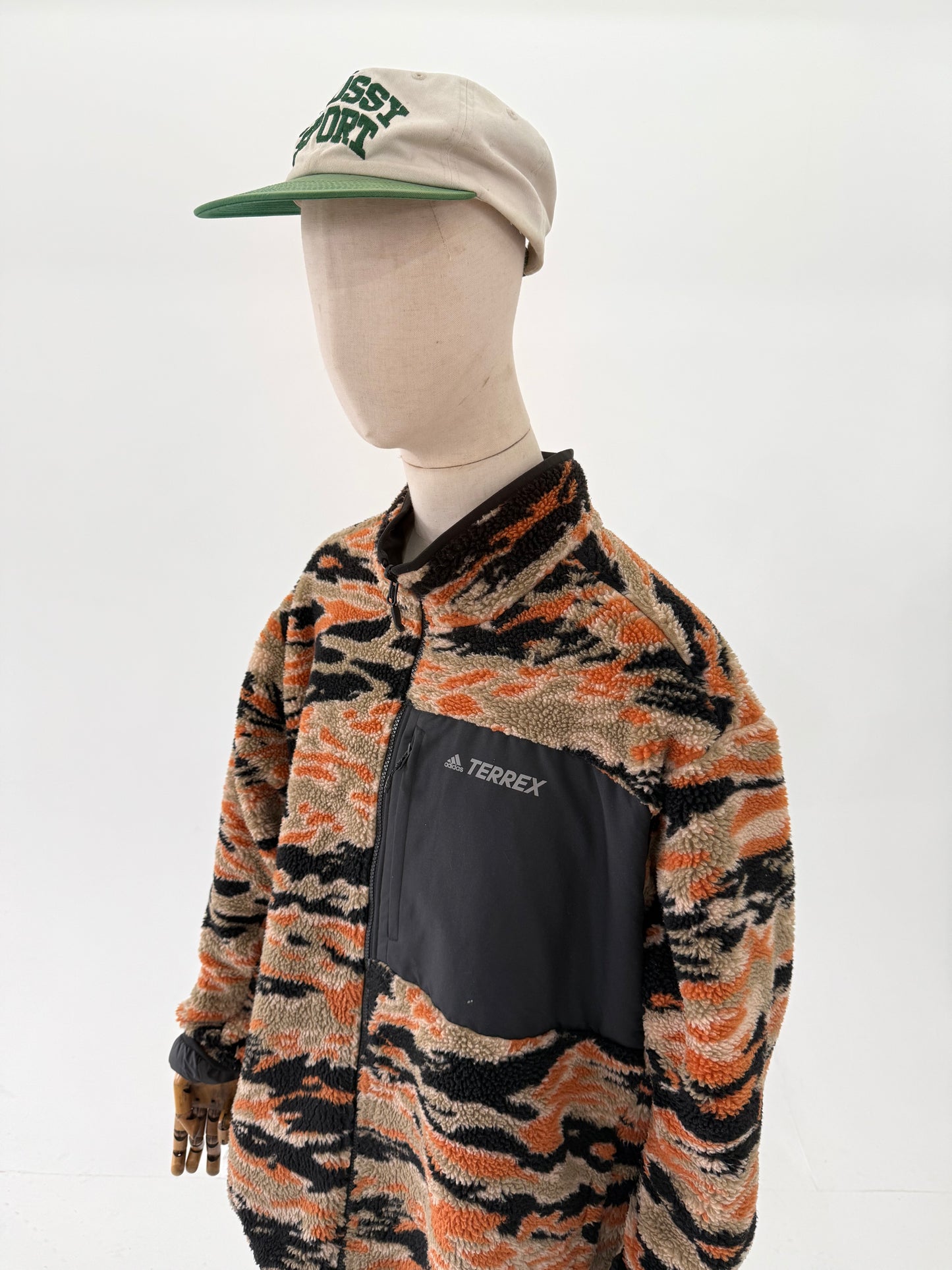 Adidas Terrex Reverse-able sherpa fleece jacket (XXL)