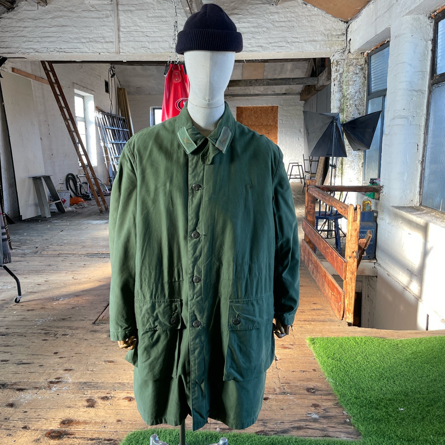 Vintage Swedish army extreme cold weather parka - XL)