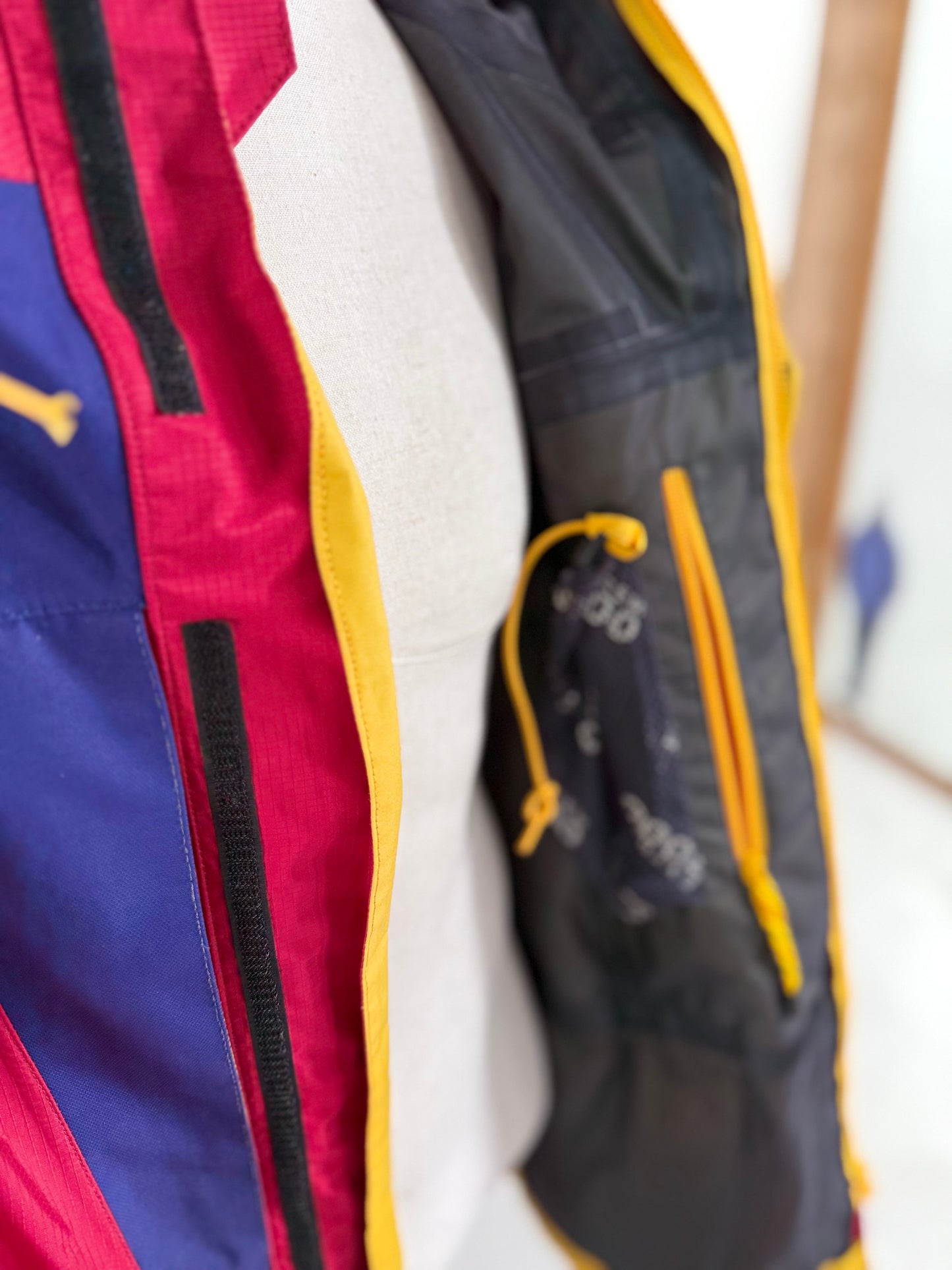 Vintage 1998 Berghaus Trango Extrem (XL)