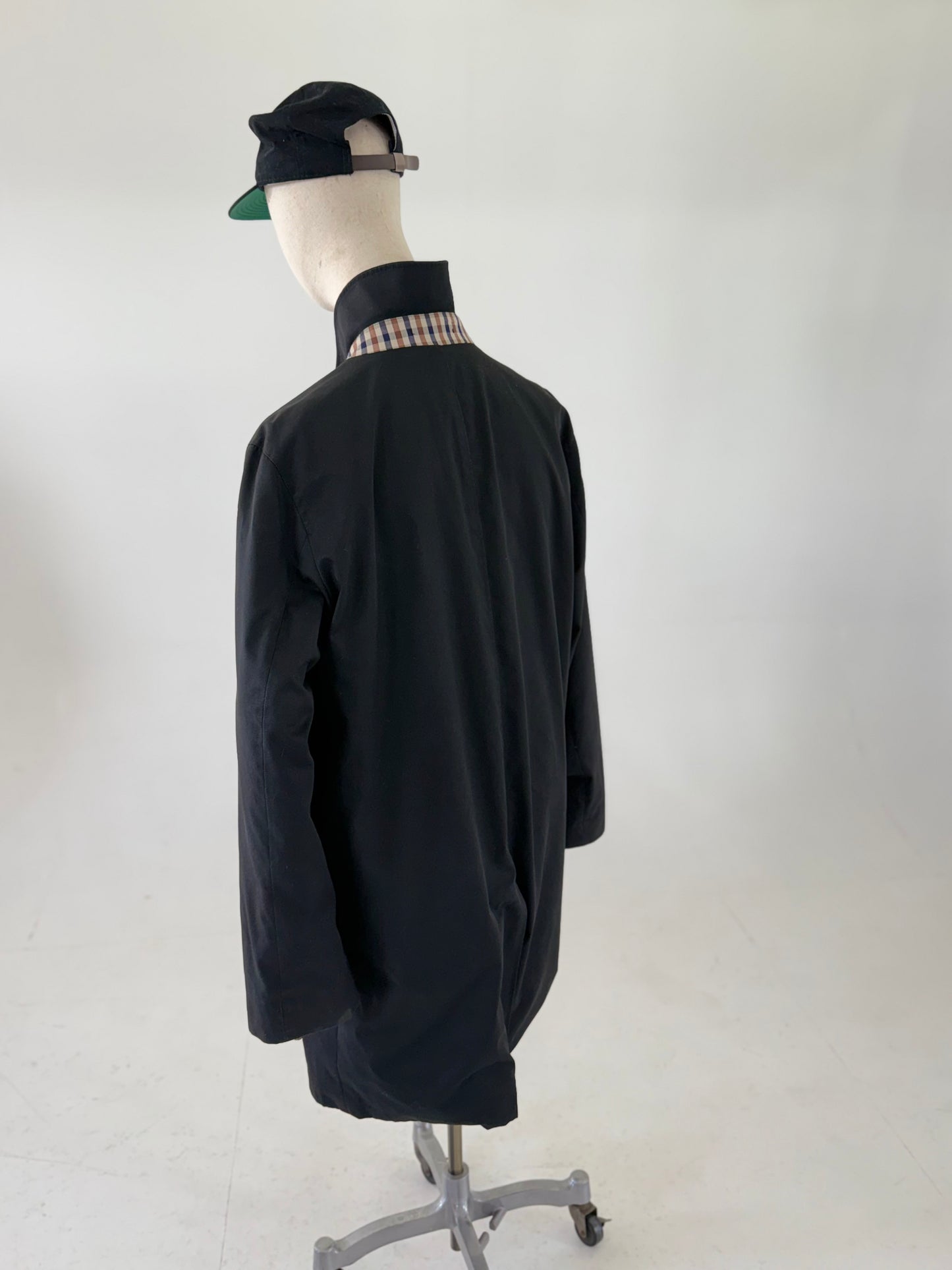 Aquascutum Trench coat- 46”