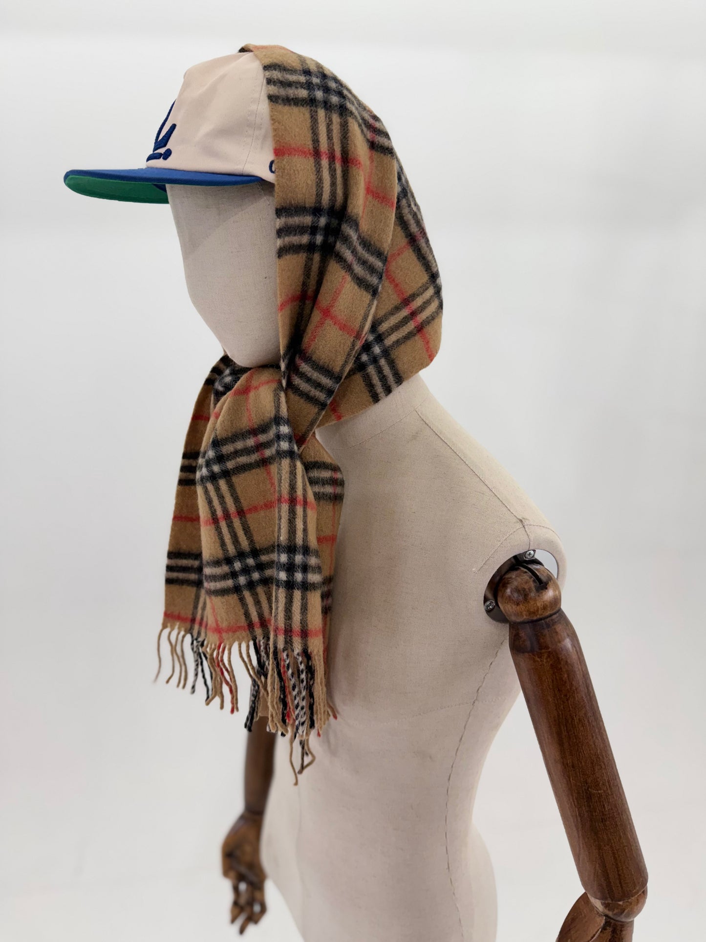 80s Burberry cashmere nova check scarf