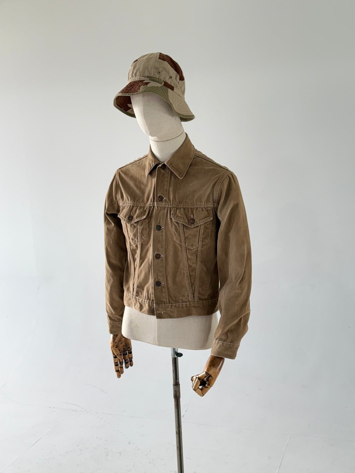 1970s Levi’s Big E white tab moleskin trucker jacket 38”