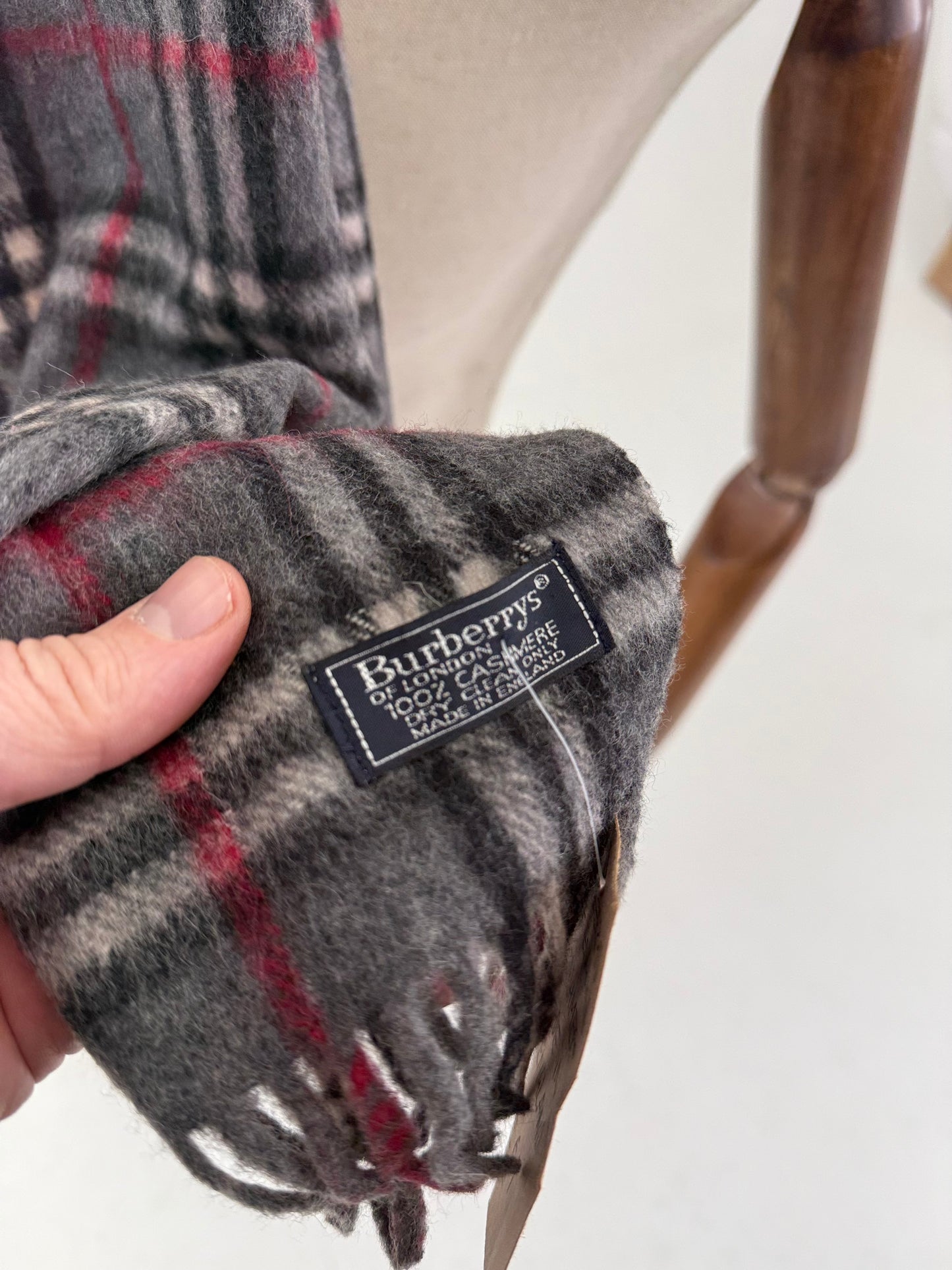 80s Burberry cashmere nova check scarf