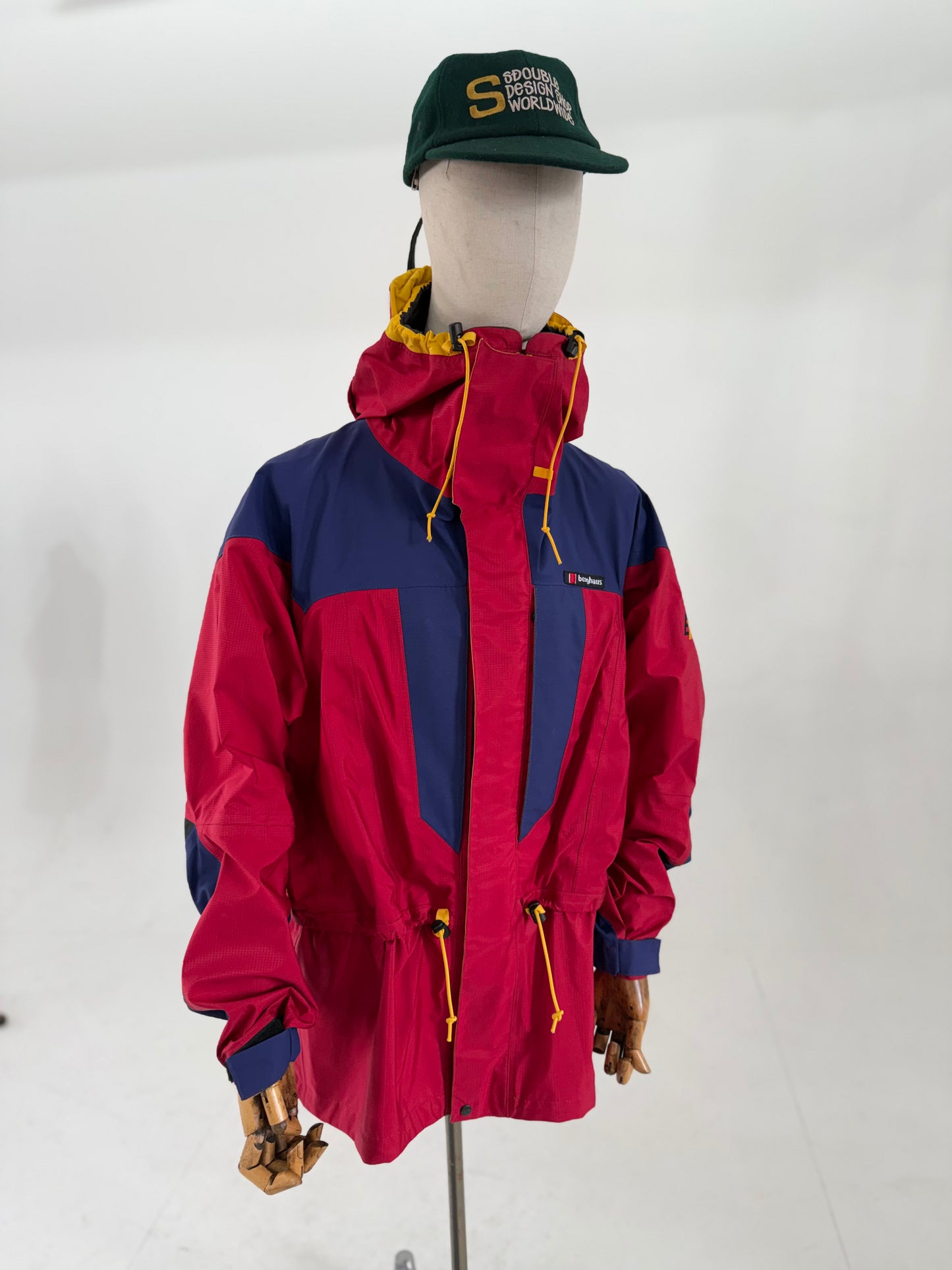 Vintage 1998 Berghaus Trango Extrem (XL)