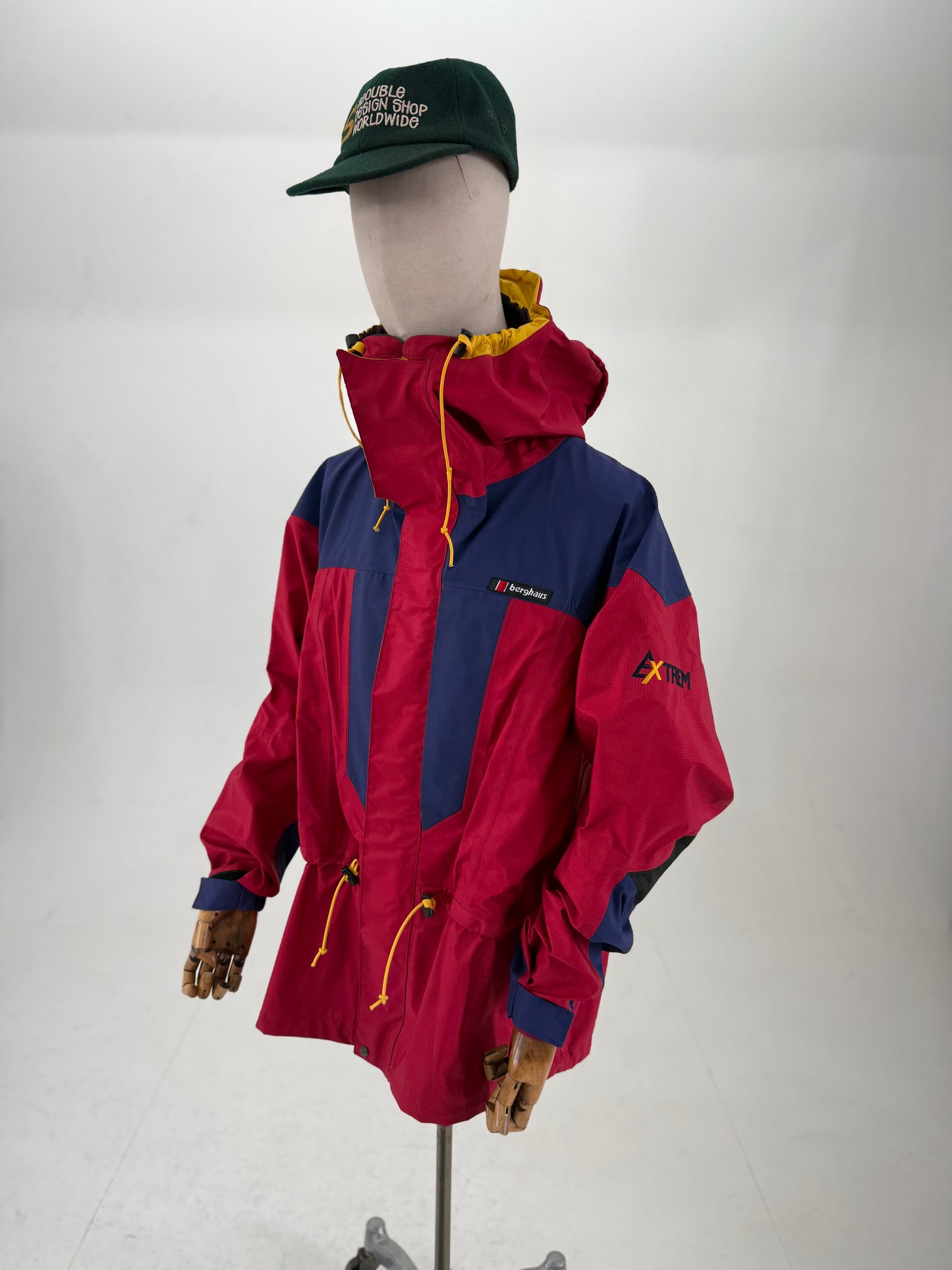 Vintage 1998 Berghaus Trango Extrem (XL)