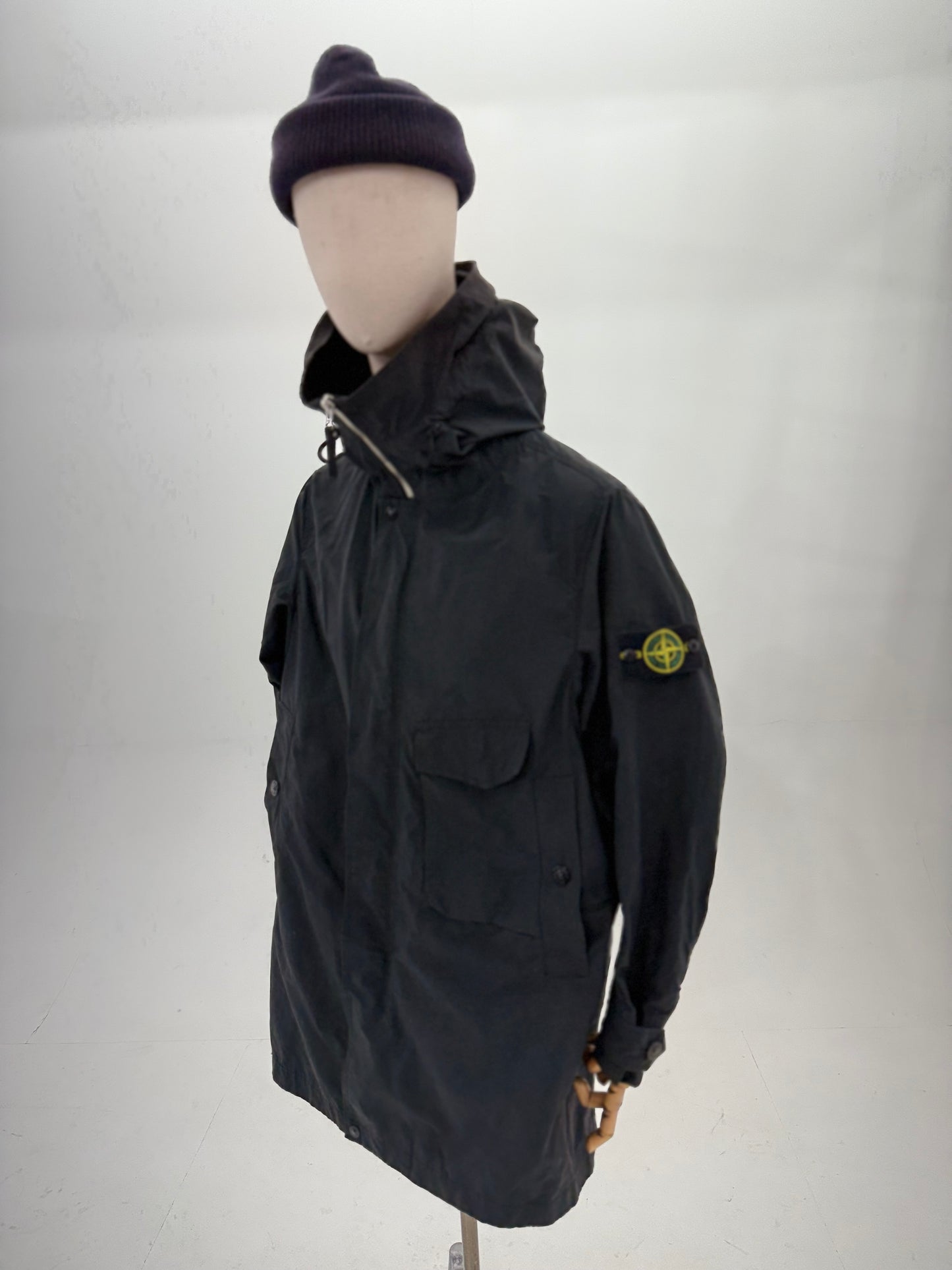 2021 Stone Island Micro Reps parka (Large)