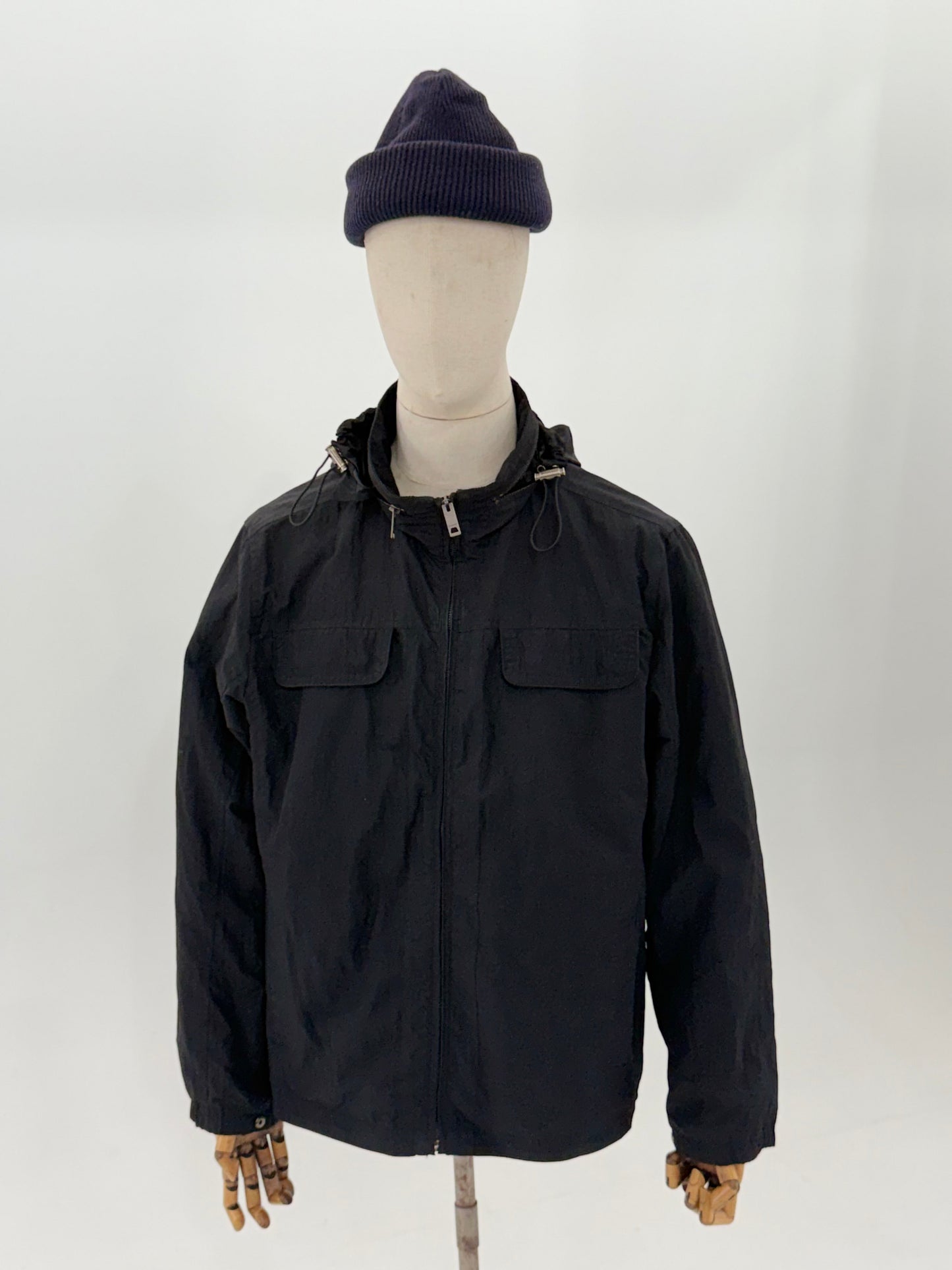 Burberry navy windbreaker jacket (L)